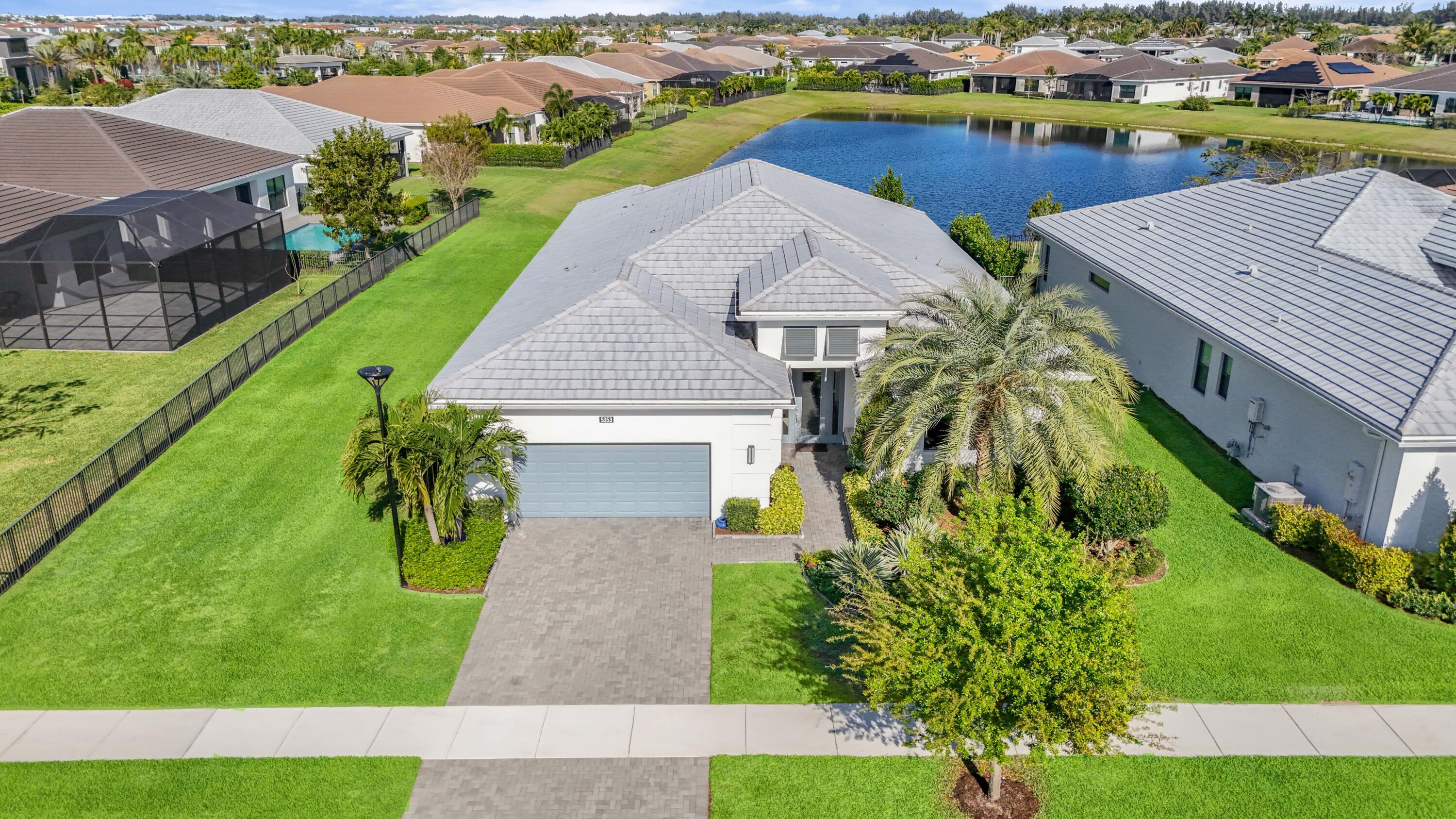 Foto de propiedad en 5353 Siesta Key Lane, Westlake, FL 33470 Westlake con MLS# 