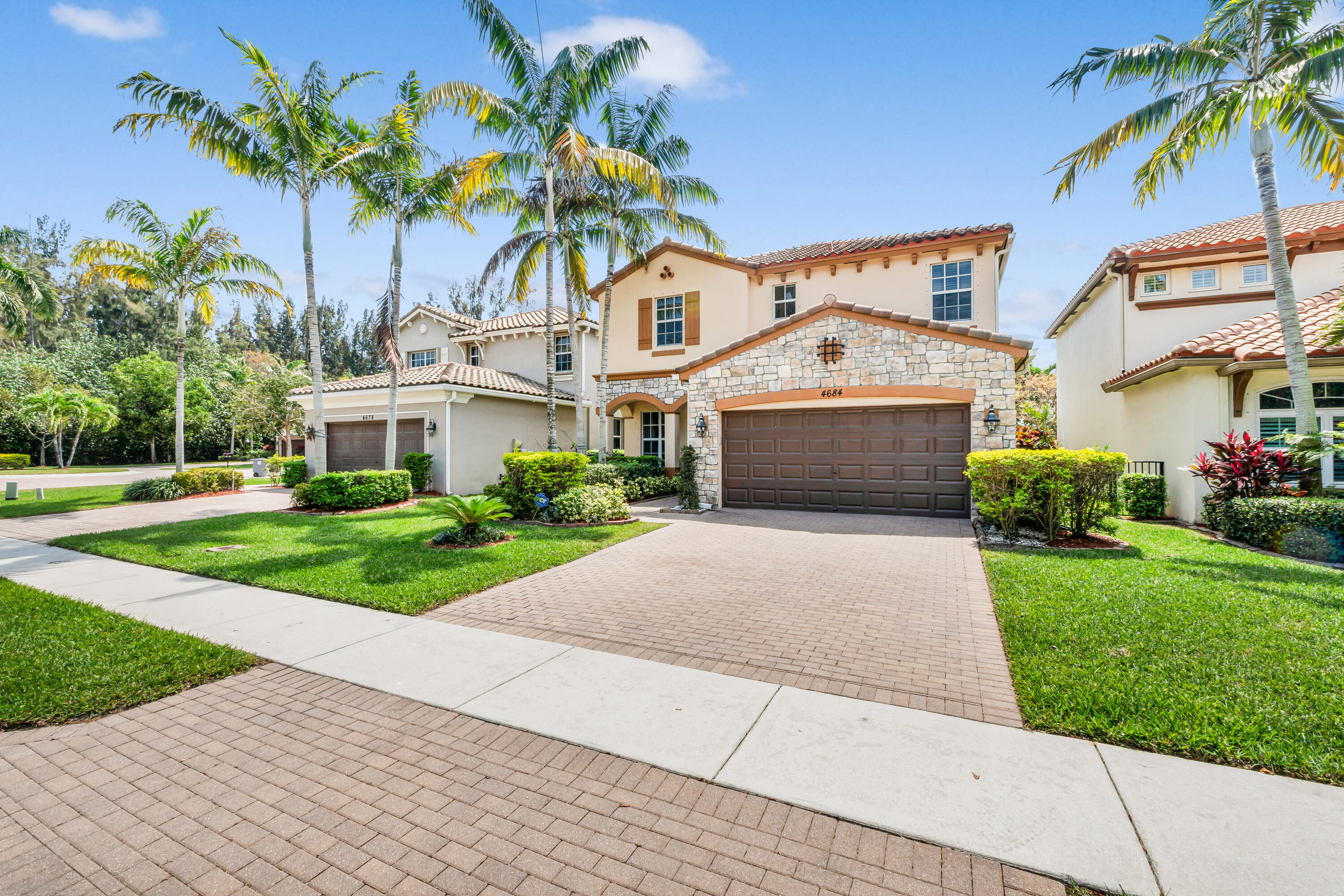 Foto de propiedad en 4684 Veteran Terrace, Lake Worth, FL 33463 Lake Worth con MLS# 