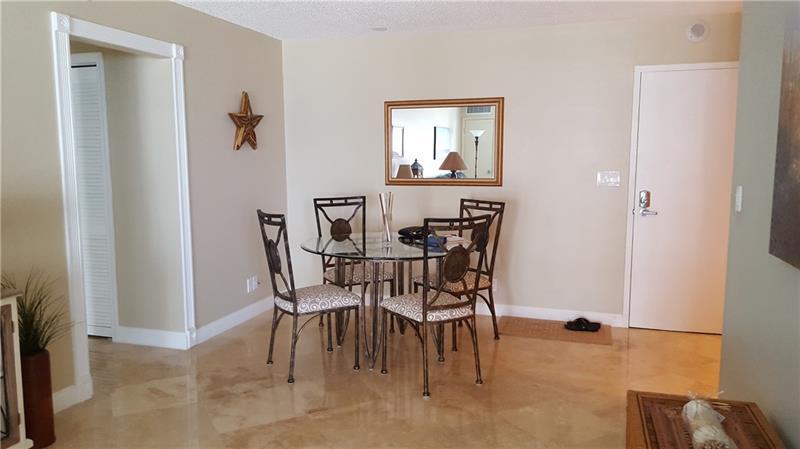 En Renta 3221 S Ocean Boulevard S 205, Highland Beach, FL 33487, Highland Beach, FL 33487