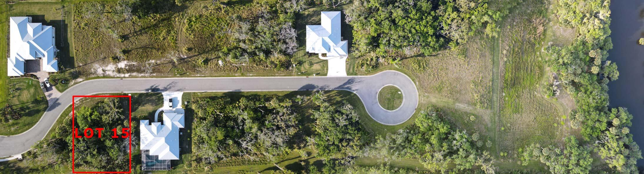 Foto de propiedad en 2411 Noble Oaks Lane, Fort Pierce, FL 34981 Fort Pierce con MLS# 