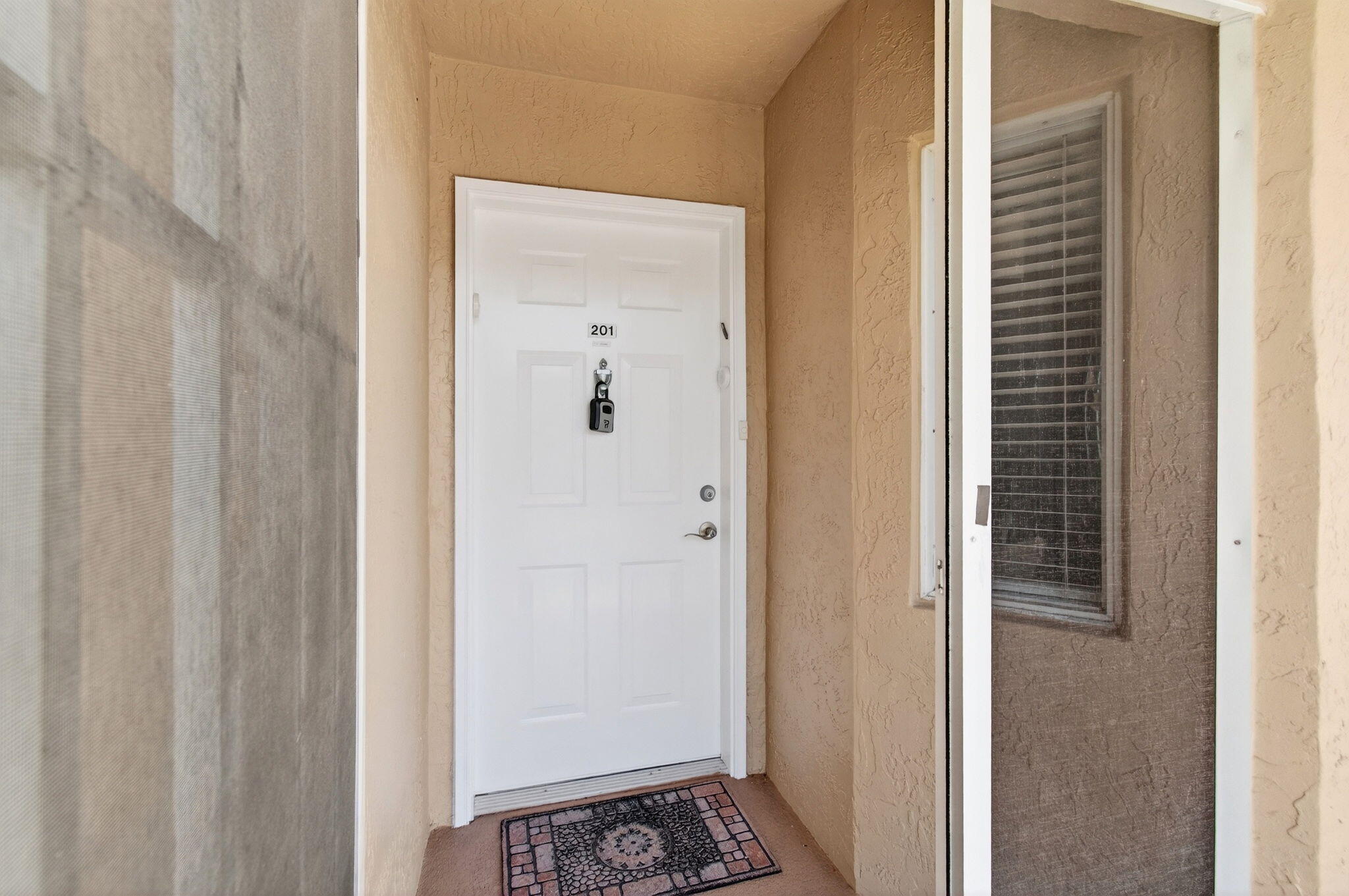 Foto de propiedad en 12511 Imperial Isle Drive 201, Boynton Beach, FL 33437 Boynton Beach con MLS# 