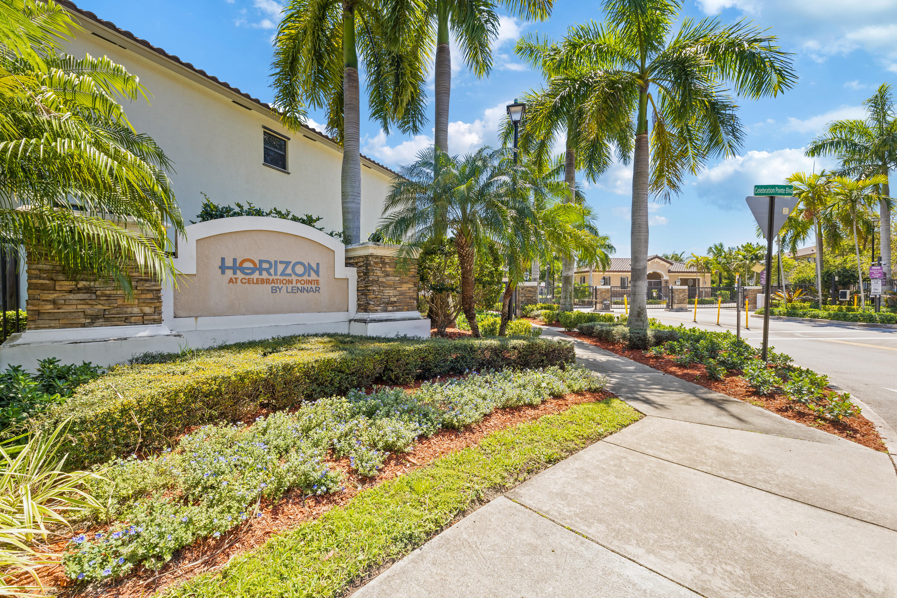 Alquilada 5504 NW 27th Street, Margate, FL 33063, Margate, FL 33063
