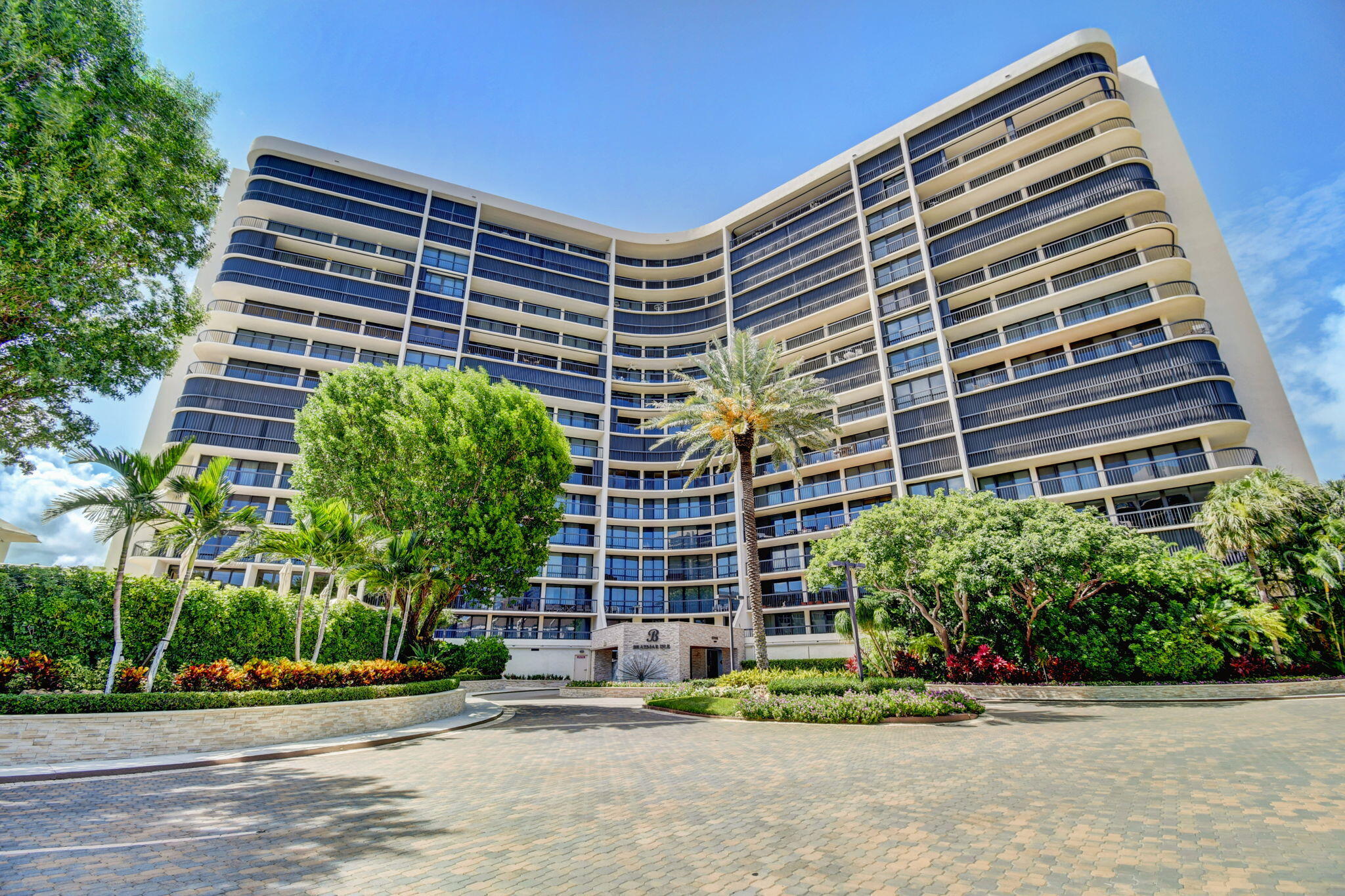 Foto de propiedad en 4740 S Ocean Boulevard 702, Highland Beach, FL 33487 Highland Beach con MLS# 