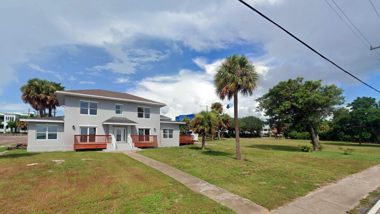 Foto de propiedad en 515 S Indian River Drive, Fort Pierce, FL 34950 Fort Pierce con MLS# 