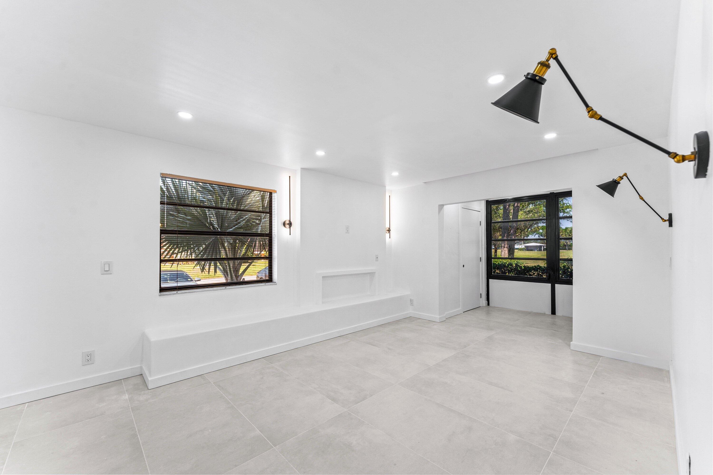 Foto de propiedad en 551 Piedmont L, Delray Beach, FL 33484 Delray Beach con MLS# 