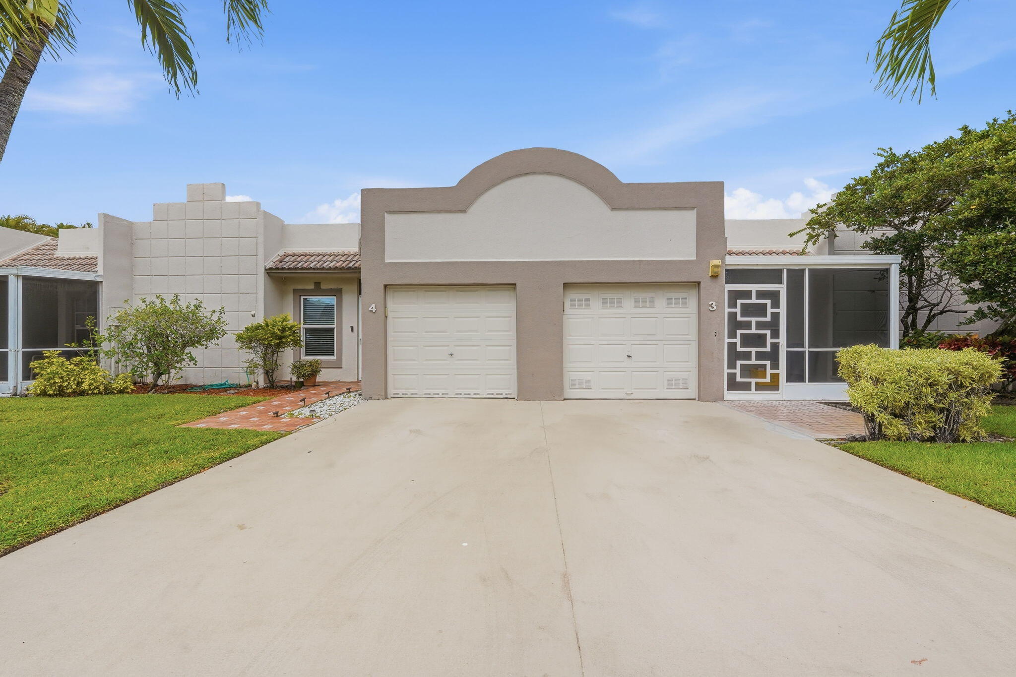 Foto de propiedad en 19000 Stewart Circle 4, Boca Raton, FL 33496 Boca Raton con MLS# 