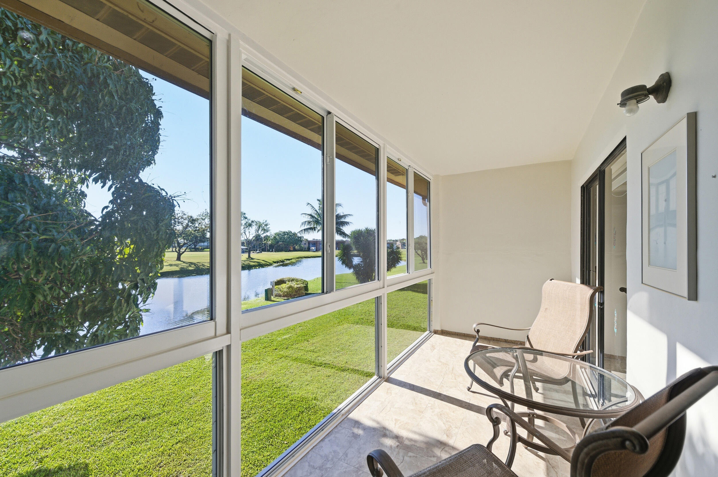 Foto de propiedad en 129 Piedmont C, Delray Beach, FL 33484 Delray Beach con MLS# 