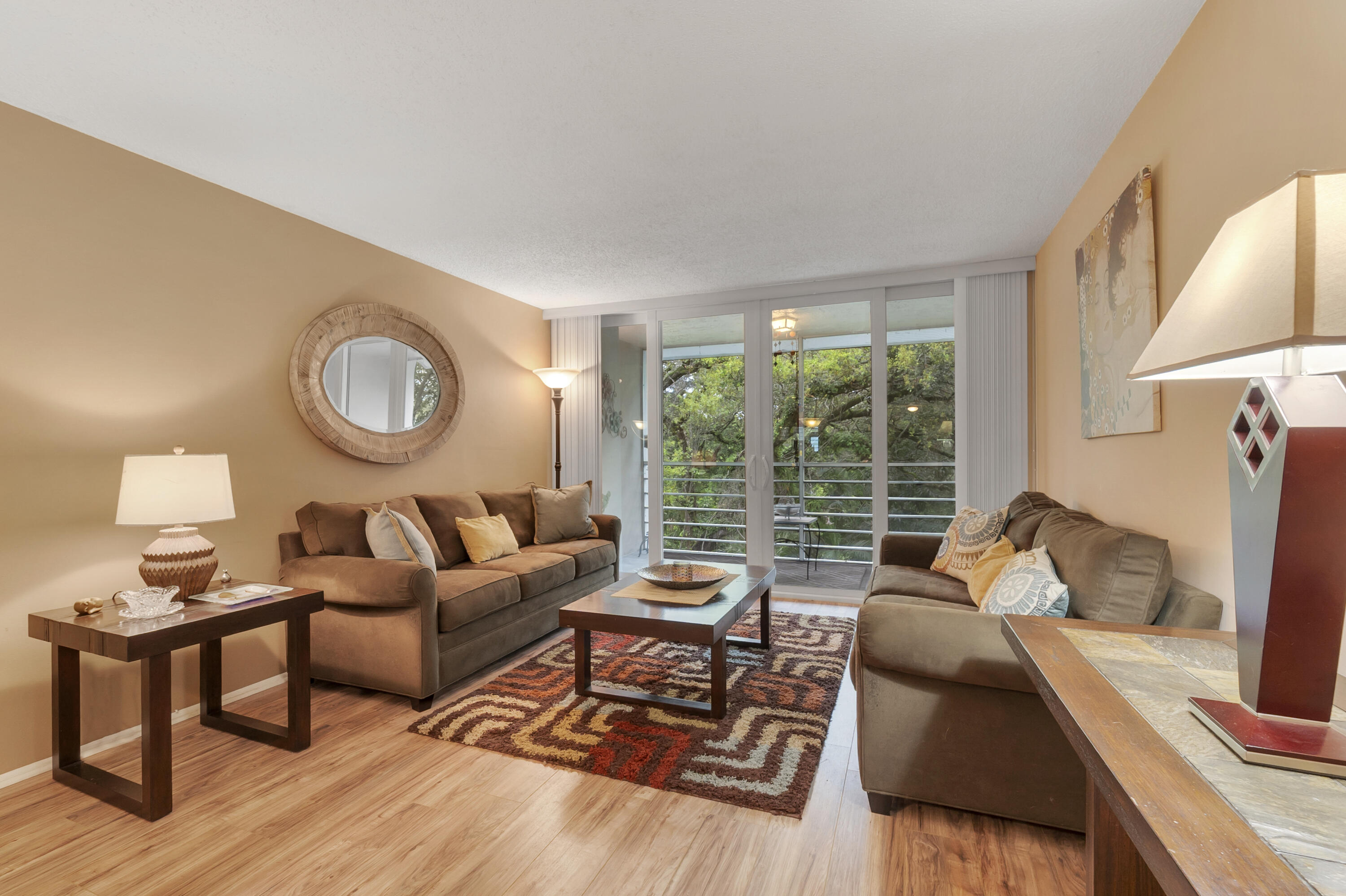 Foto de propiedad en 9440 Live Oak Place 402, Davie, FL 33324 Davie con MLS# 