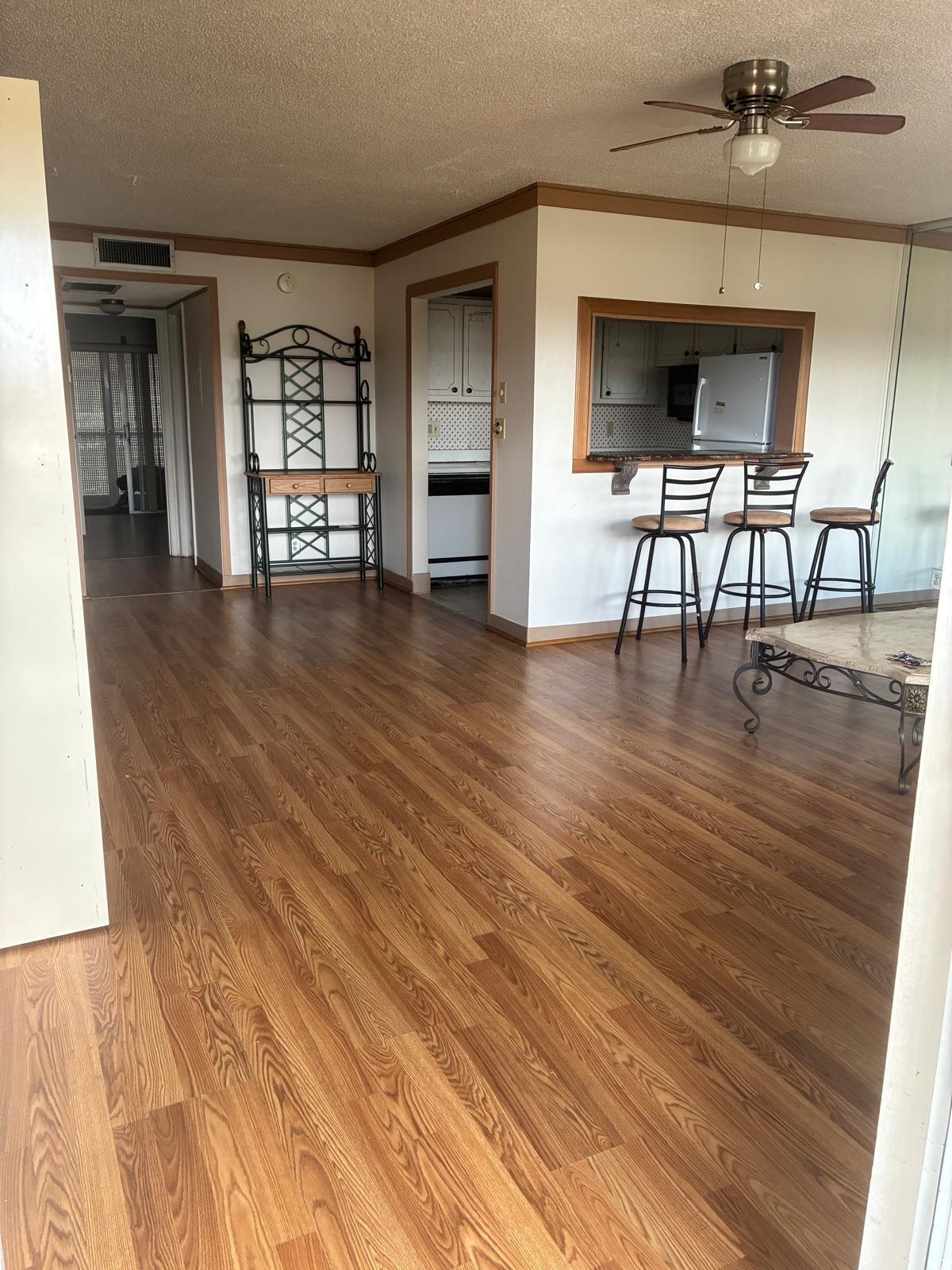 En Renta 700 Village Green Court 306, Palm Springs, FL 33461, Palm Springs, FL 33461