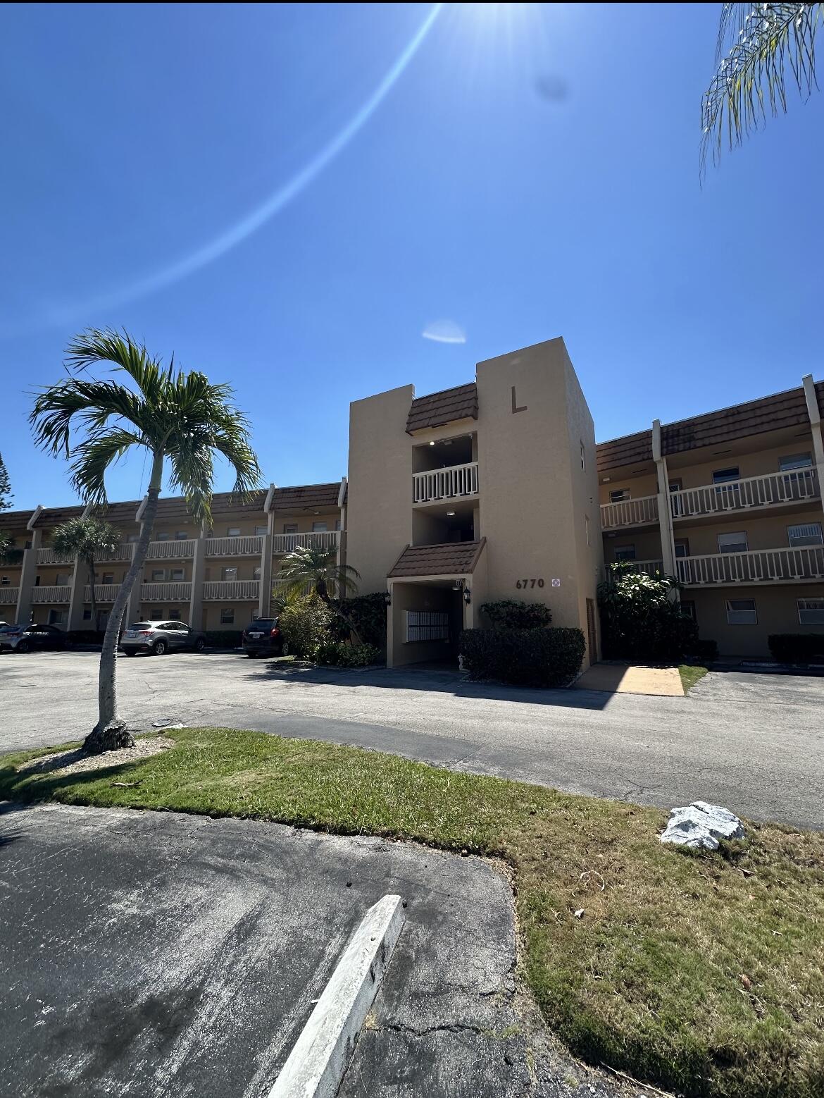 En Venta 6770 Royal Palm Boulevard 207l, Margate, FL 33063, Margate, FL 33063