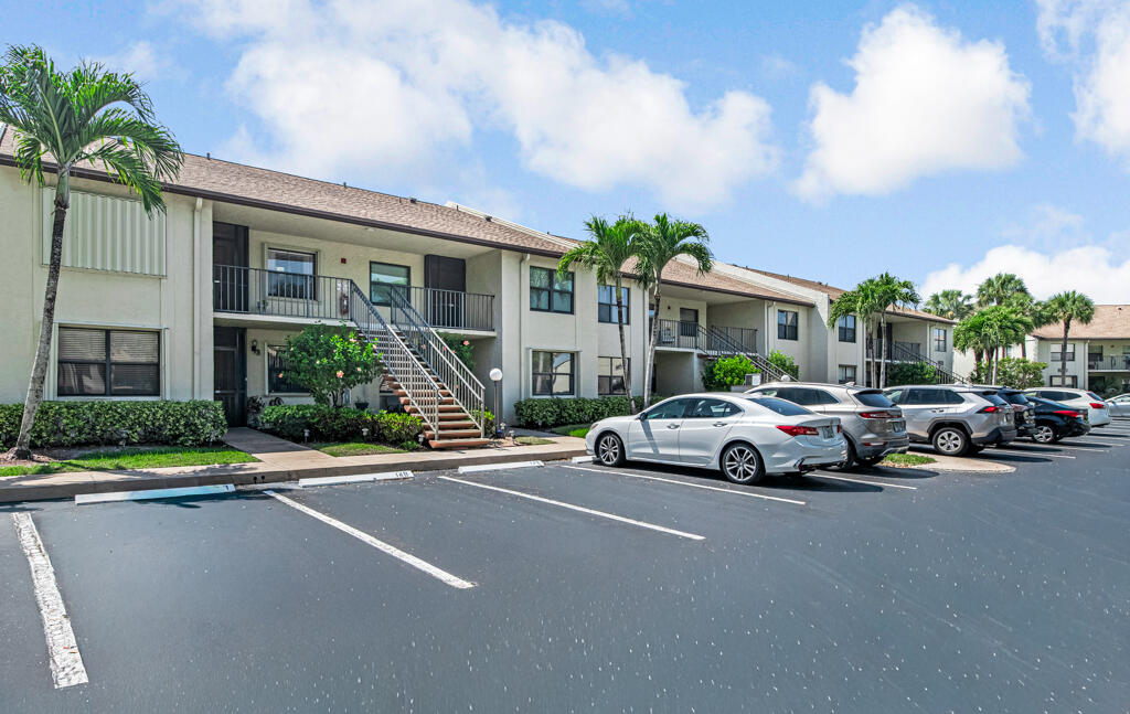 Foto de propiedad en 7915 Willow Spring Drive 1223, Lake Worth, FL 33467 Lake Worth con MLS# 