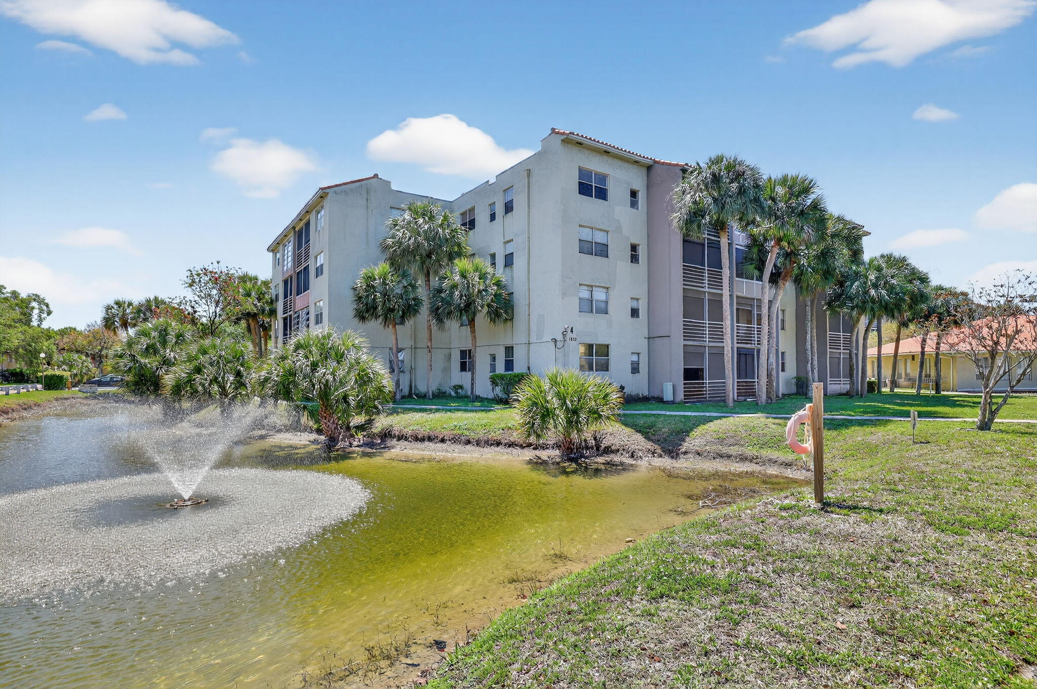 Foto de propiedad en 1830 SW 81st Avenue 4107, North Lauderdale, FL 33068 North Lauderdale con MLS# 