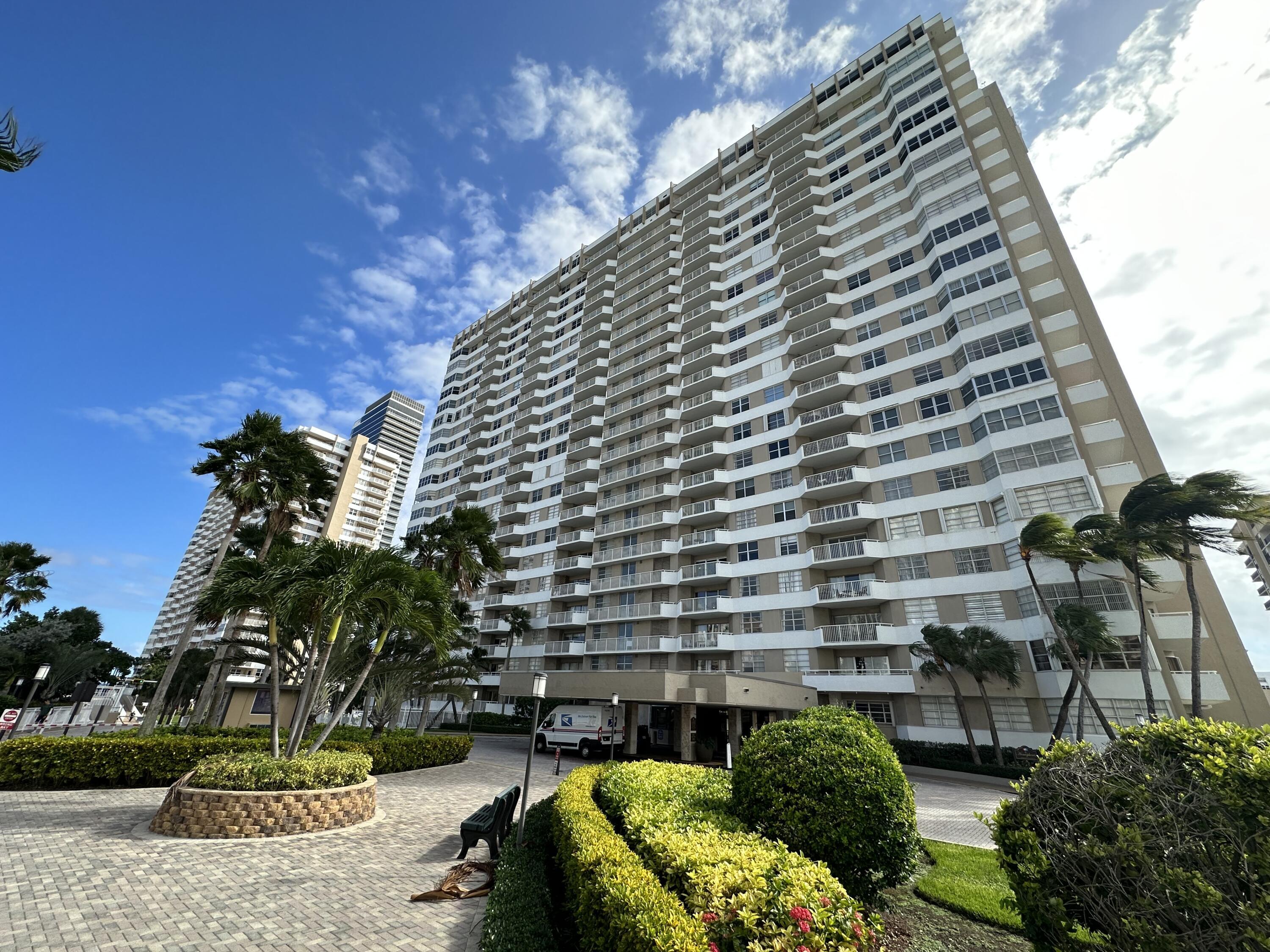 En Renta 1985 S Ocean Drive 21a, Hallandale Beach, FL 33009, Hallandale Beach, FL 33009