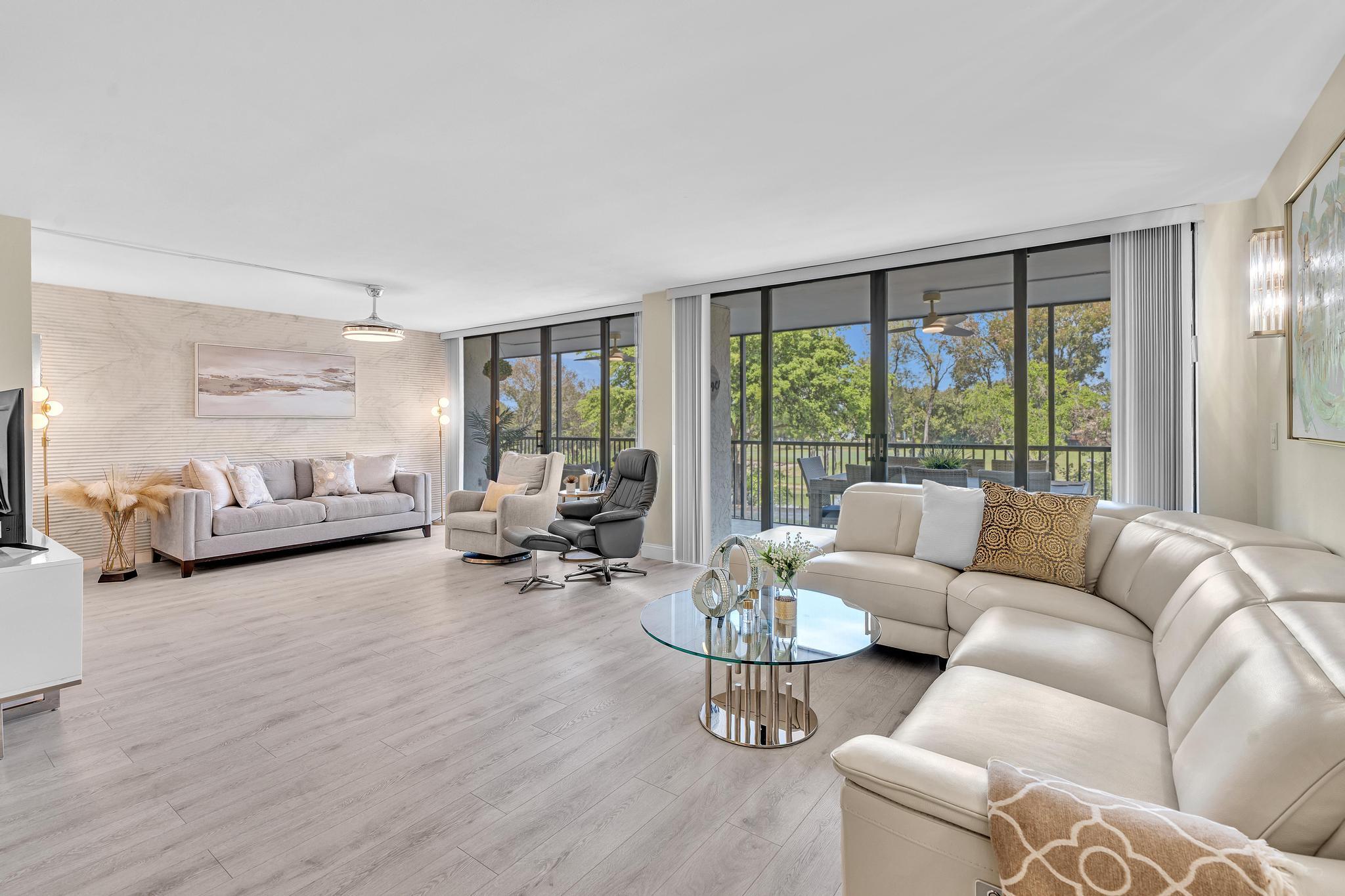 Foto de propiedad en 2804 N 46th Avenue C330, Hollywood, FL 33021 Hollywood con MLS# 