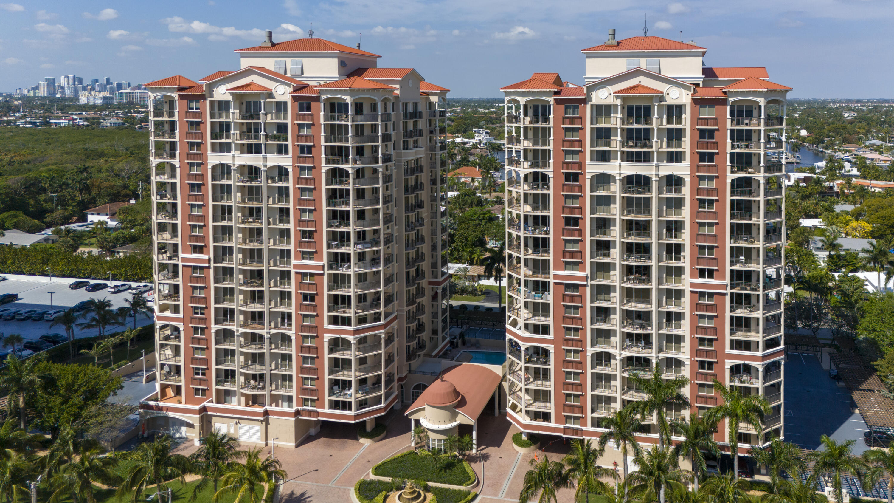 Foto de propiedad en 2001 N Ocean Boulevard 702s, Fort Lauderdale, FL 33305 Fort Lauderdale con MLS# 