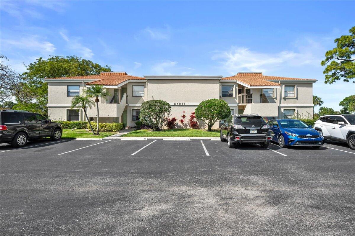 Foto de propiedad en 13369 Touchstone Place 101, Palm Beach Gardens, FL 33418 Palm Beach Gardens con MLS# 