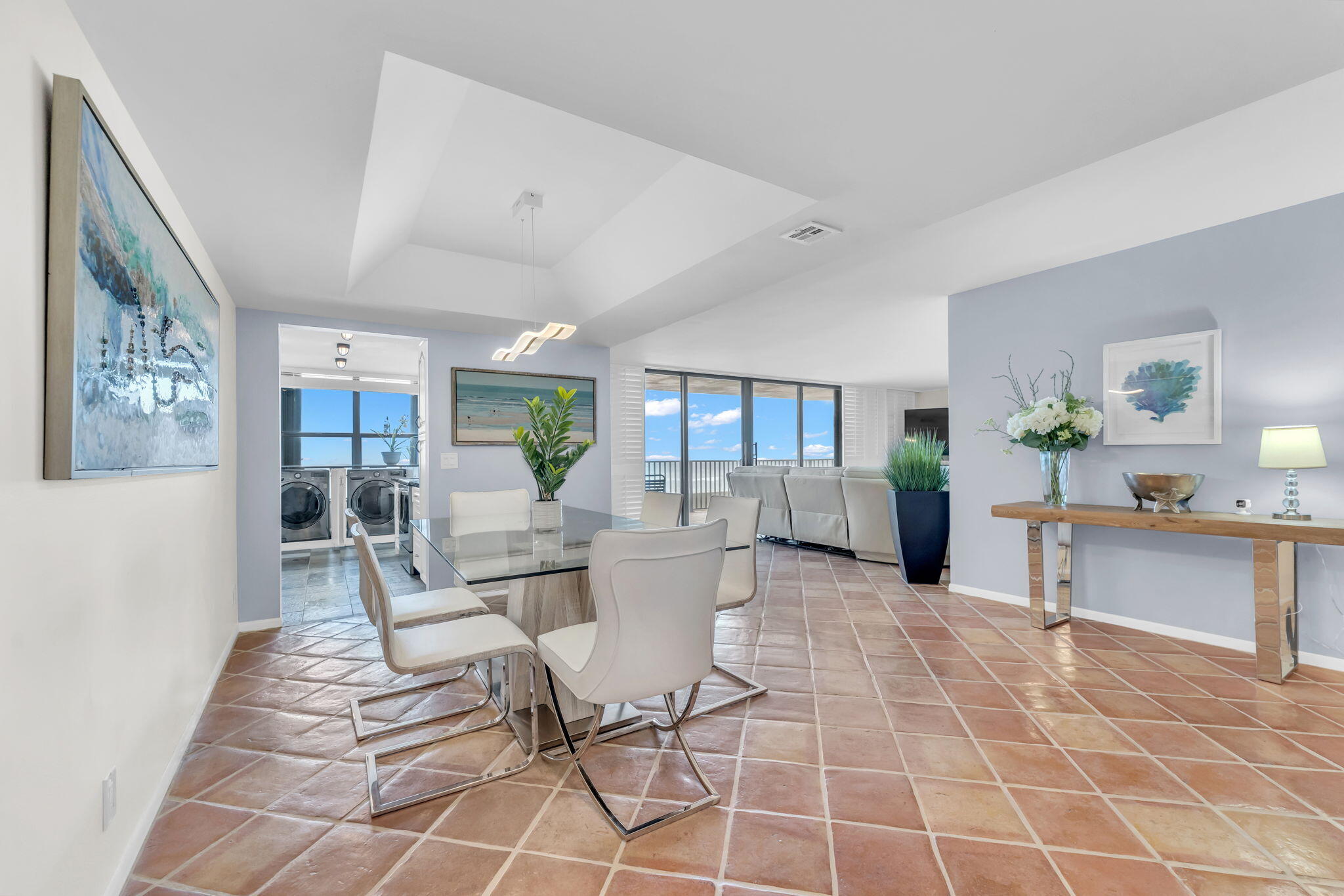 Foto de propiedad en 3610 S Ocean Boulevard 101, South Palm Beach, FL 33480 South Palm Beach con MLS# 