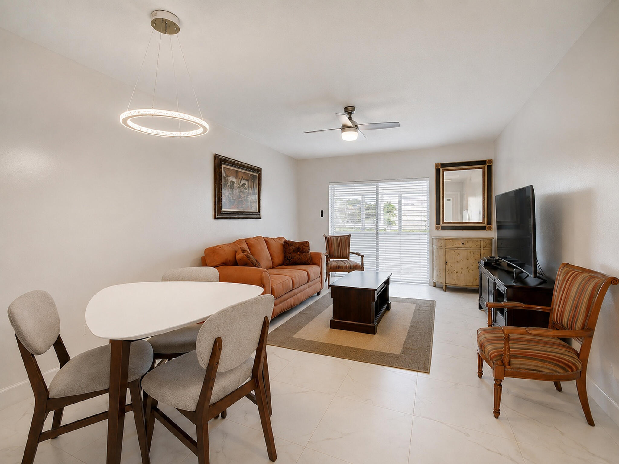 Foto de propiedad en 1115 Lake Terrace 208, Boynton Beach, FL 33426 Boynton Beach con MLS# 