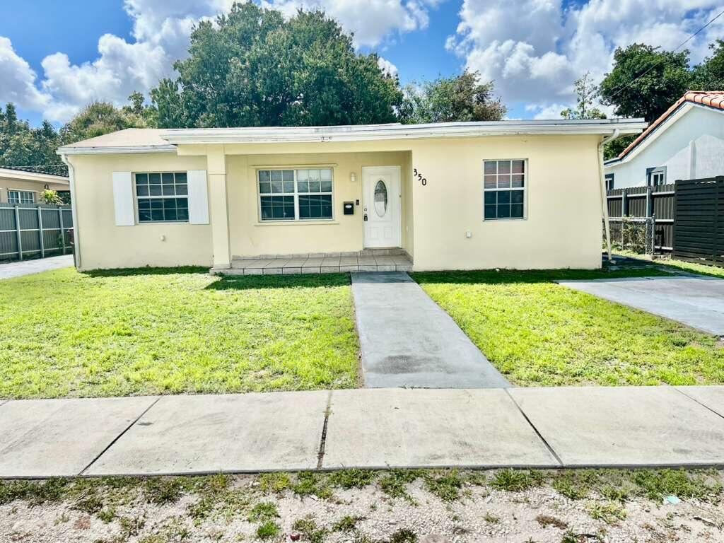 Vendido 350 E 58th Street, Hialeah, FL 33013, Hialeah, FL 33013