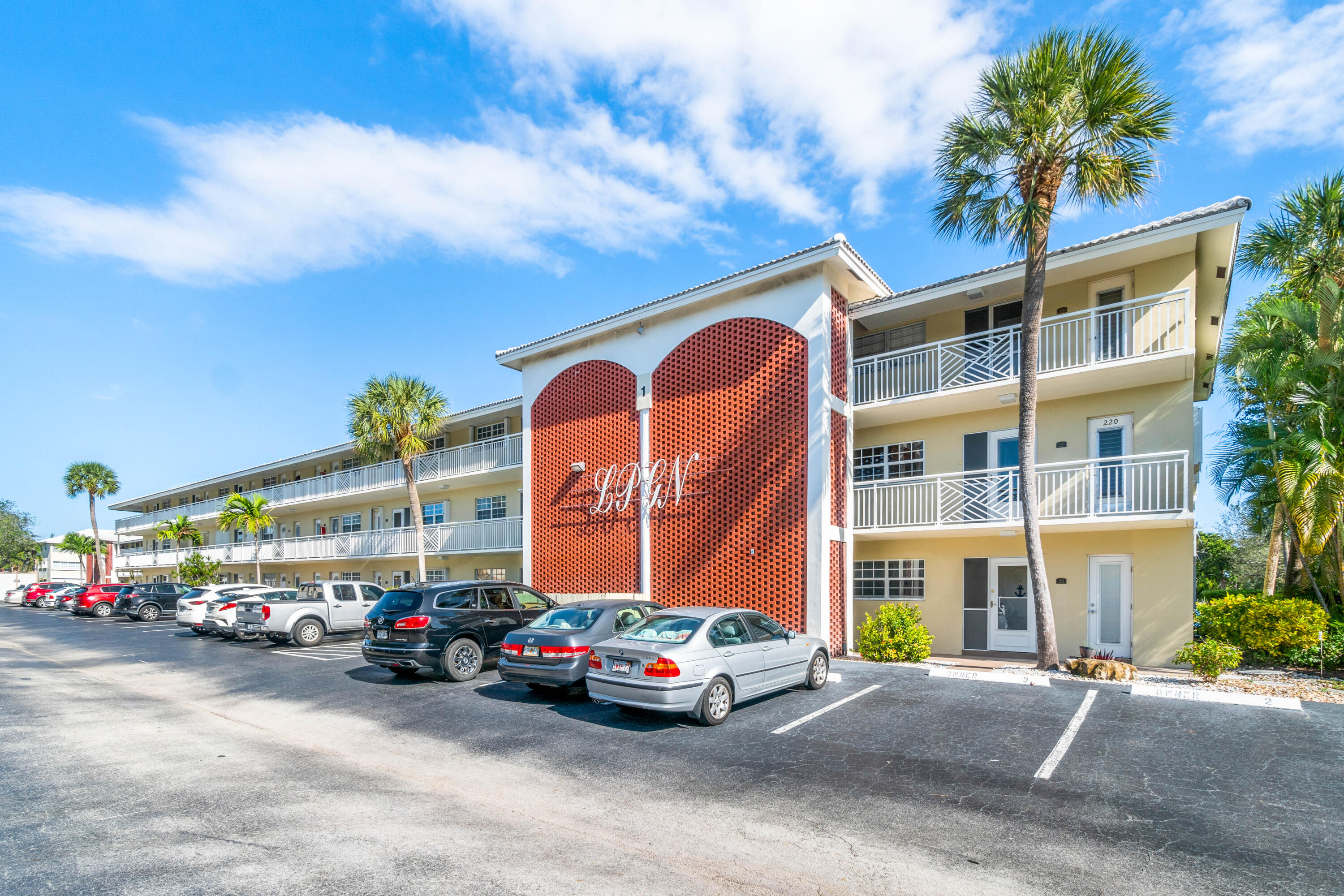 Foto de propiedad en 1951 NE 39th Street 131, Lighthouse Point, FL 33064 Lighthouse Point con MLS# 