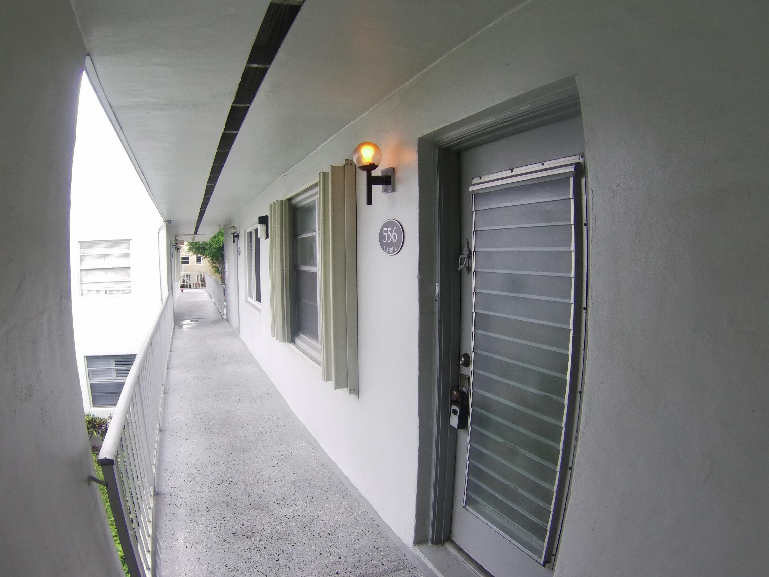 Alquilada 556 Capri L, Delray Beach, FL 33484, Delray Beach, FL 33484