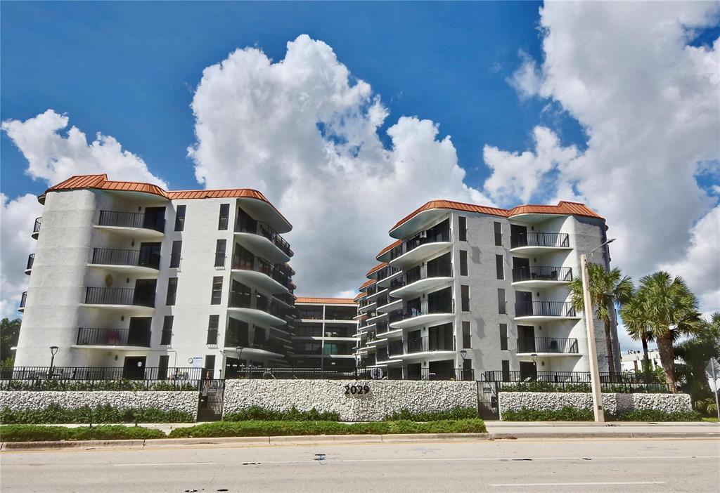 Foto de propiedad en 2029 N Ocean Boulevard 505, Fort Lauderdale, FL 33305 Fort Lauderdale con MLS# 