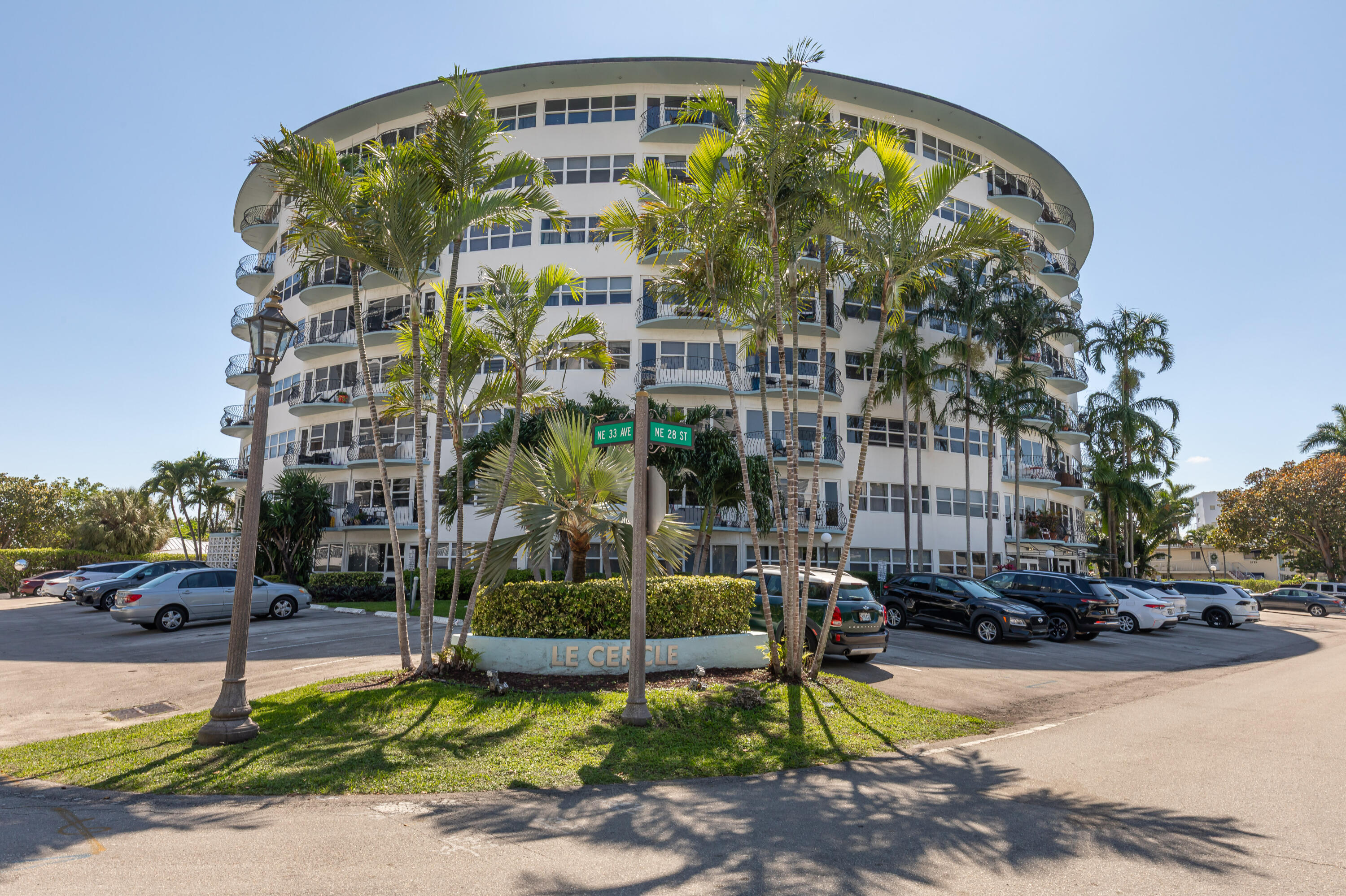 Foto de propiedad en 3250 NE 28th Street 404, Fort Lauderdale, FL 33308 Fort Lauderdale con MLS# 