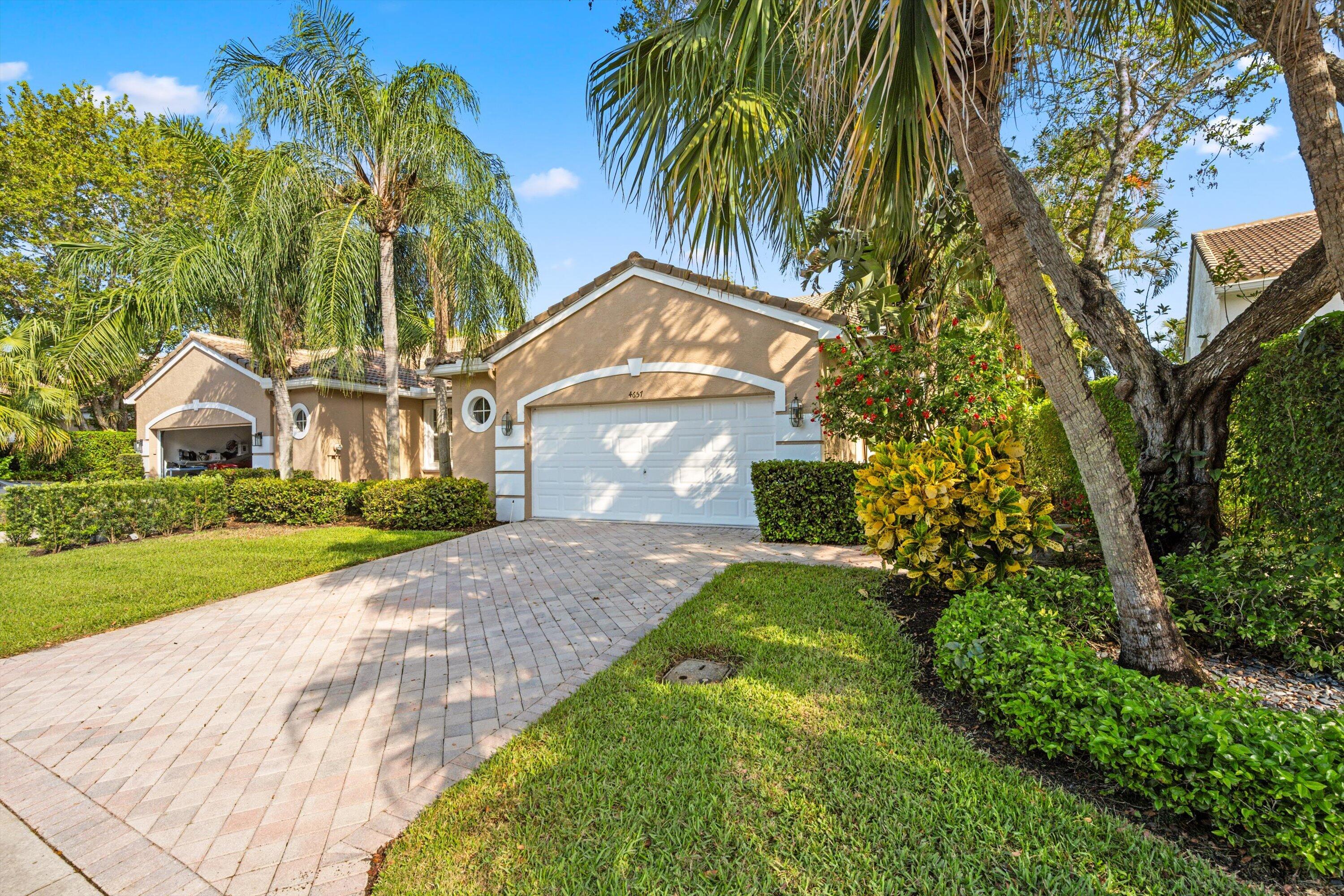 En Venta 4657 Carlton Golf Drive, Lake Worth, FL 33449, Lake Worth, FL 33449