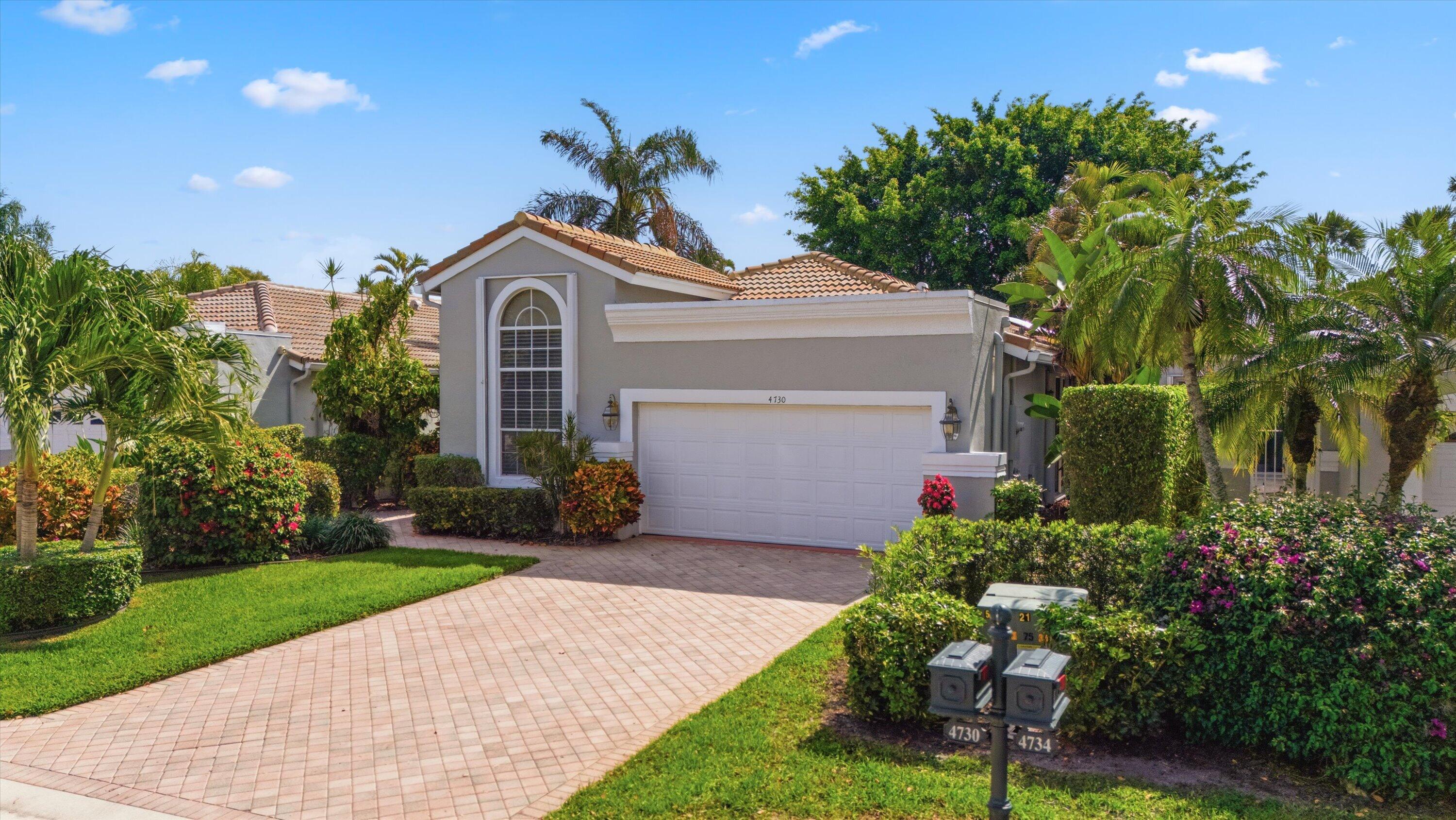 En Venta 4730 Carlton Golf Drive, Lake Worth, FL 33449, Lake Worth, FL 33449