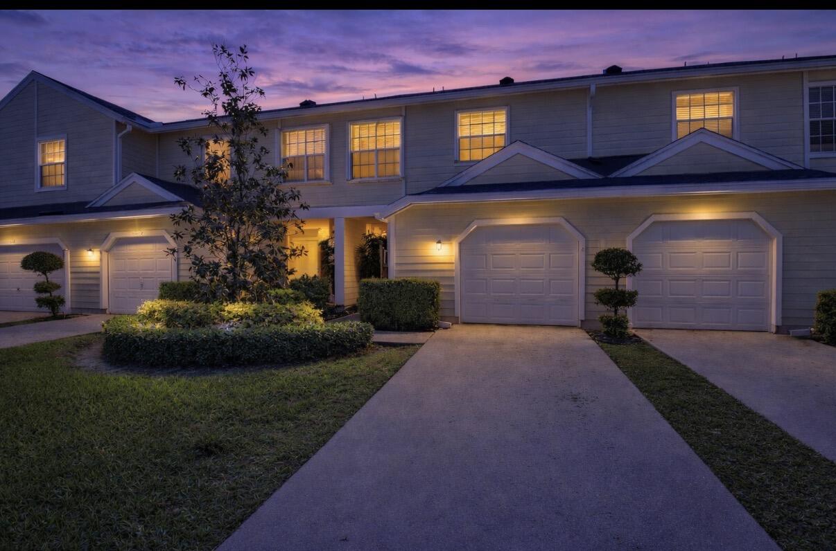 Foto de propiedad en 5282 Sapphire Valley, Boca Raton, FL 33486 Boca Raton con MLS# 