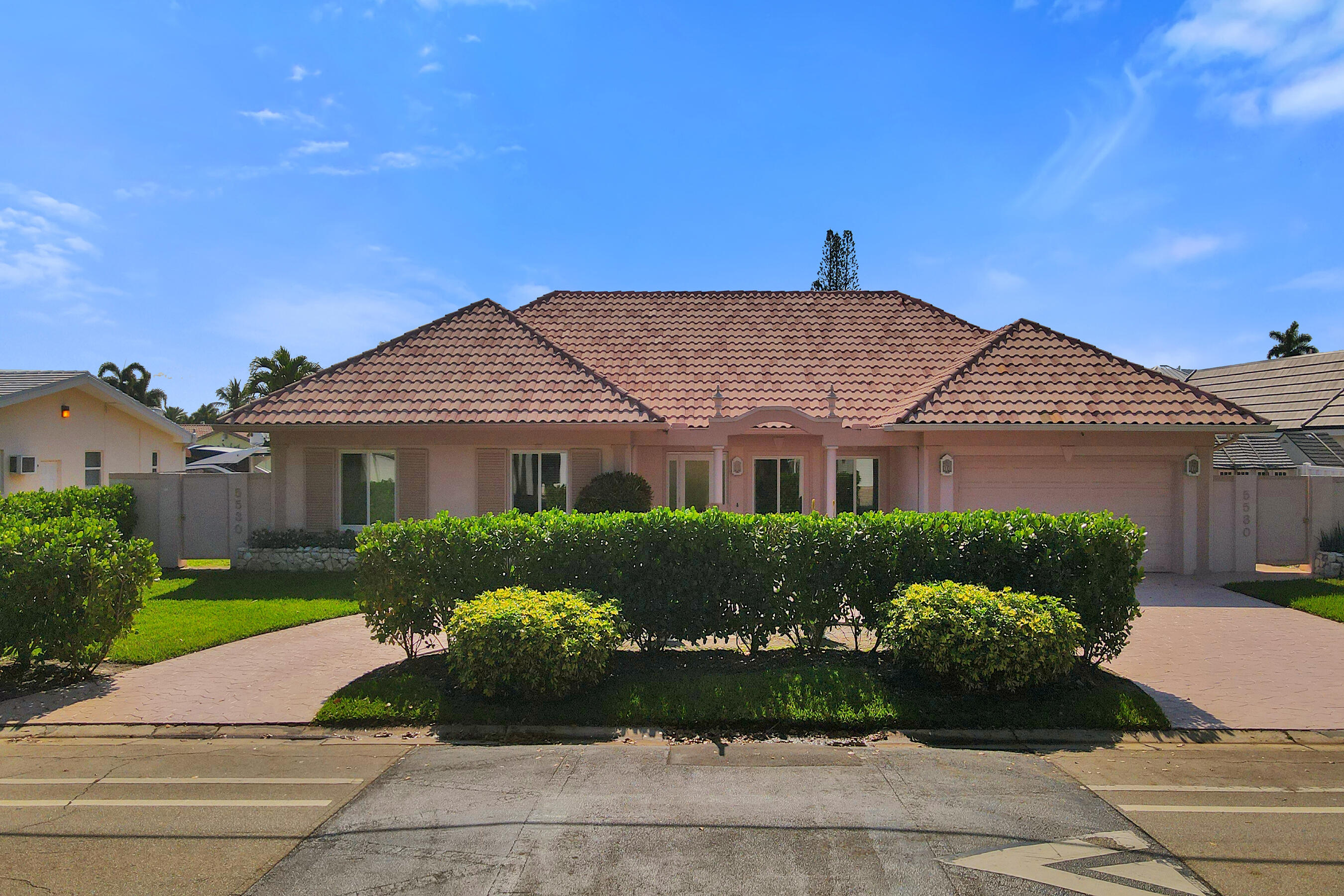 En Venta 5530 Bayview Drive, Fort Lauderdale, FL 33308, Fort Lauderdale, FL 33308