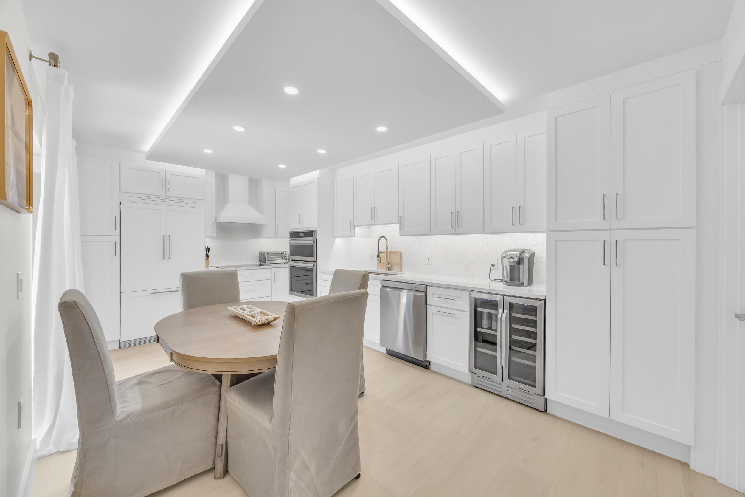 Foto de propiedad en 1208 12th Court, Jupiter, FL 33477 Jupiter con MLS# 