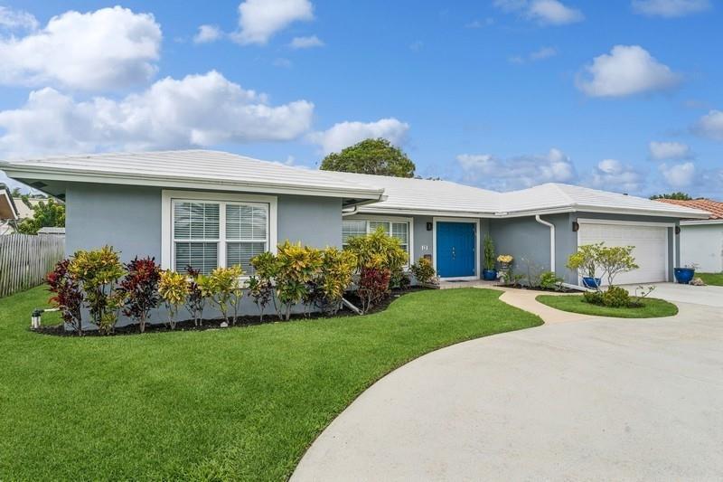 Foto de propiedad en 13 Little Harbor Way, Deerfield Beach, FL 33441 Deerfield Beach con MLS# 
