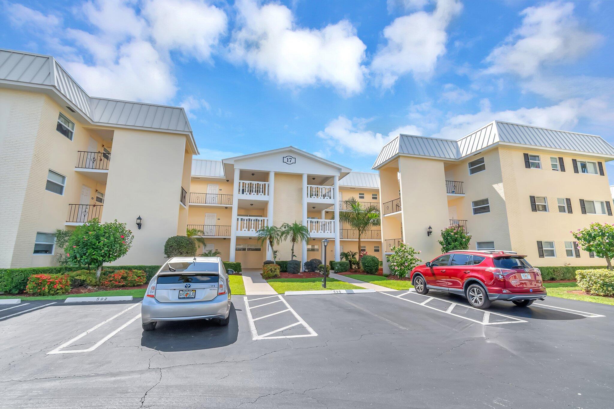 En Renta 17 Colonial Club Drive 204, Boynton Beach, FL 33435, Boynton Beach, FL 33435