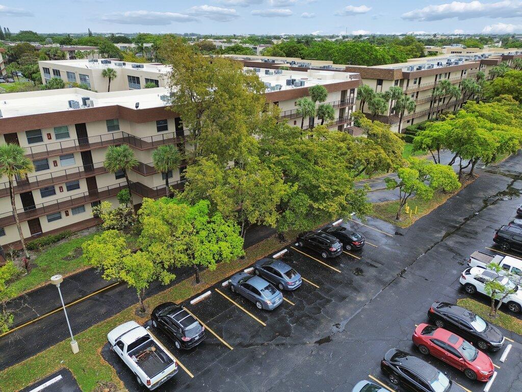 En Venta 3141 NW 47th Terrace 124, Lauderdale Lakes, FL 33319, Lauderdale Lakes, FL 33319