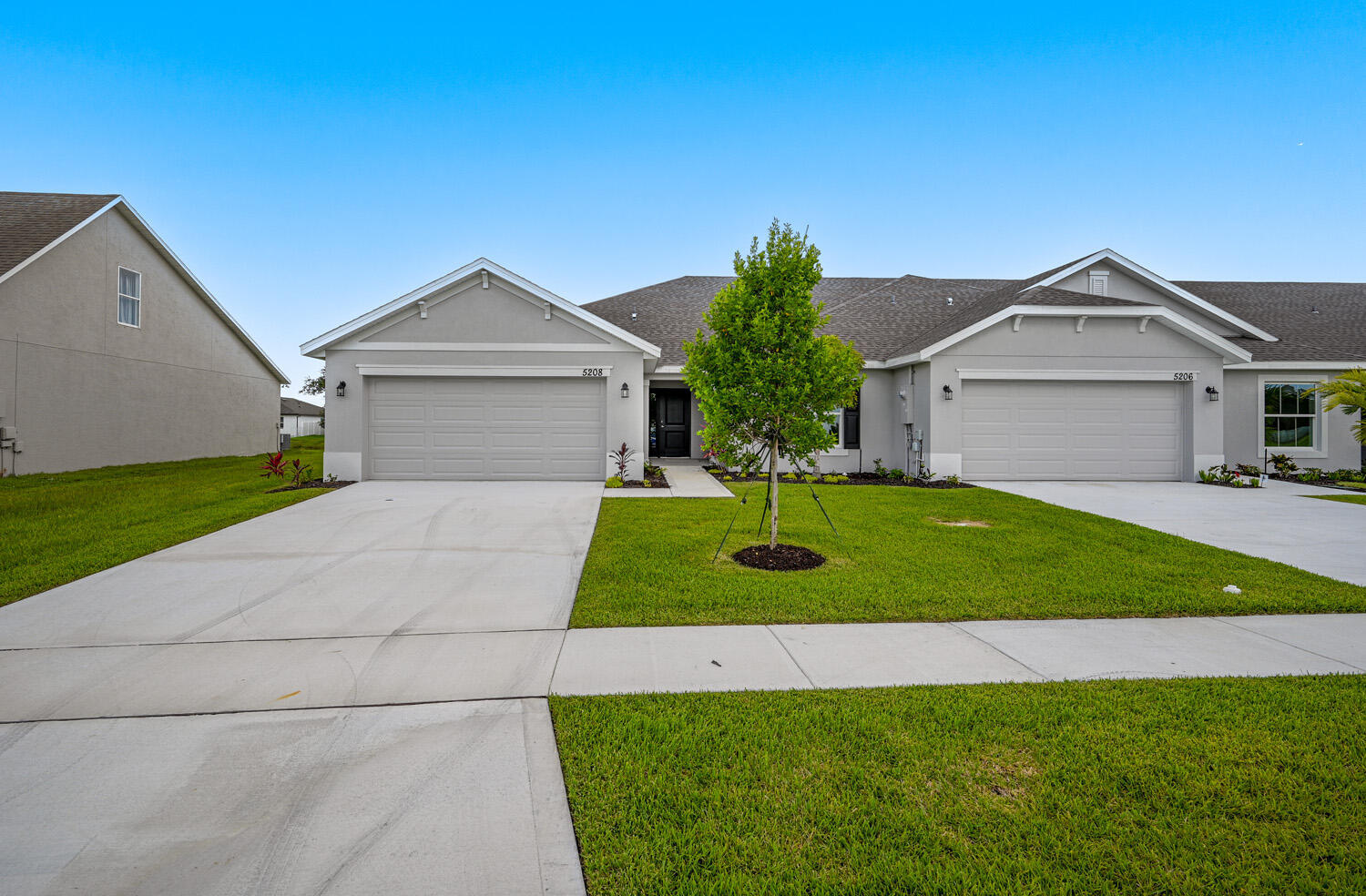 Foto de propiedad en 8628 Giovanni Avenue, Fort Pierce, FL 34951 Fort Pierce con MLS# 