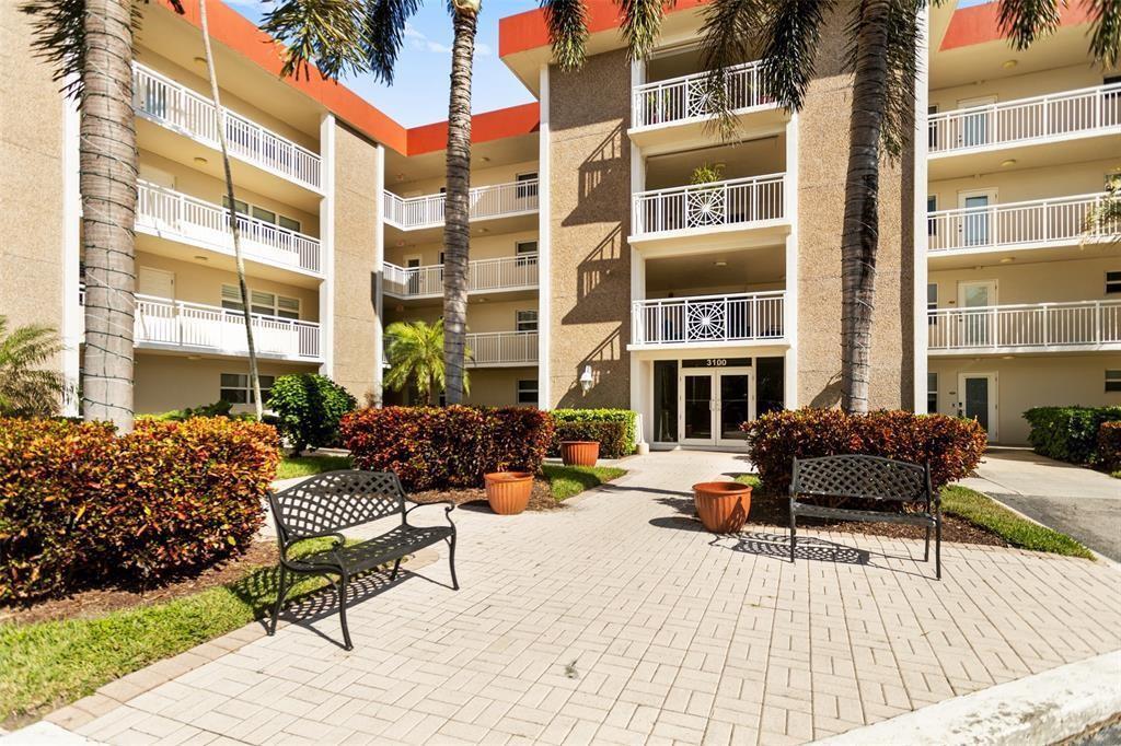 Foto de propiedad en 3100 NE 48th Court 413, Lighthouse Point, FL 33064 Lighthouse Point con MLS# 