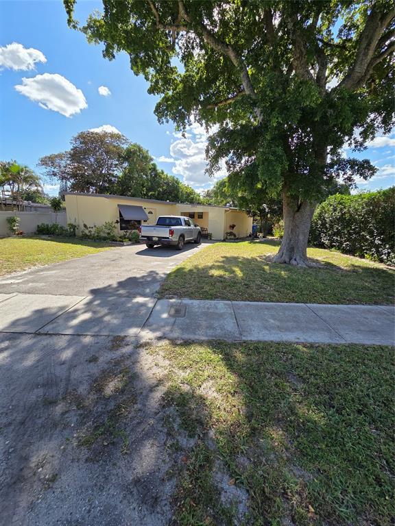 Foto de propiedad en 3312 SW 15th Street, Fort Lauderdale, FL 33312 Fort Lauderdale con MLS# 
