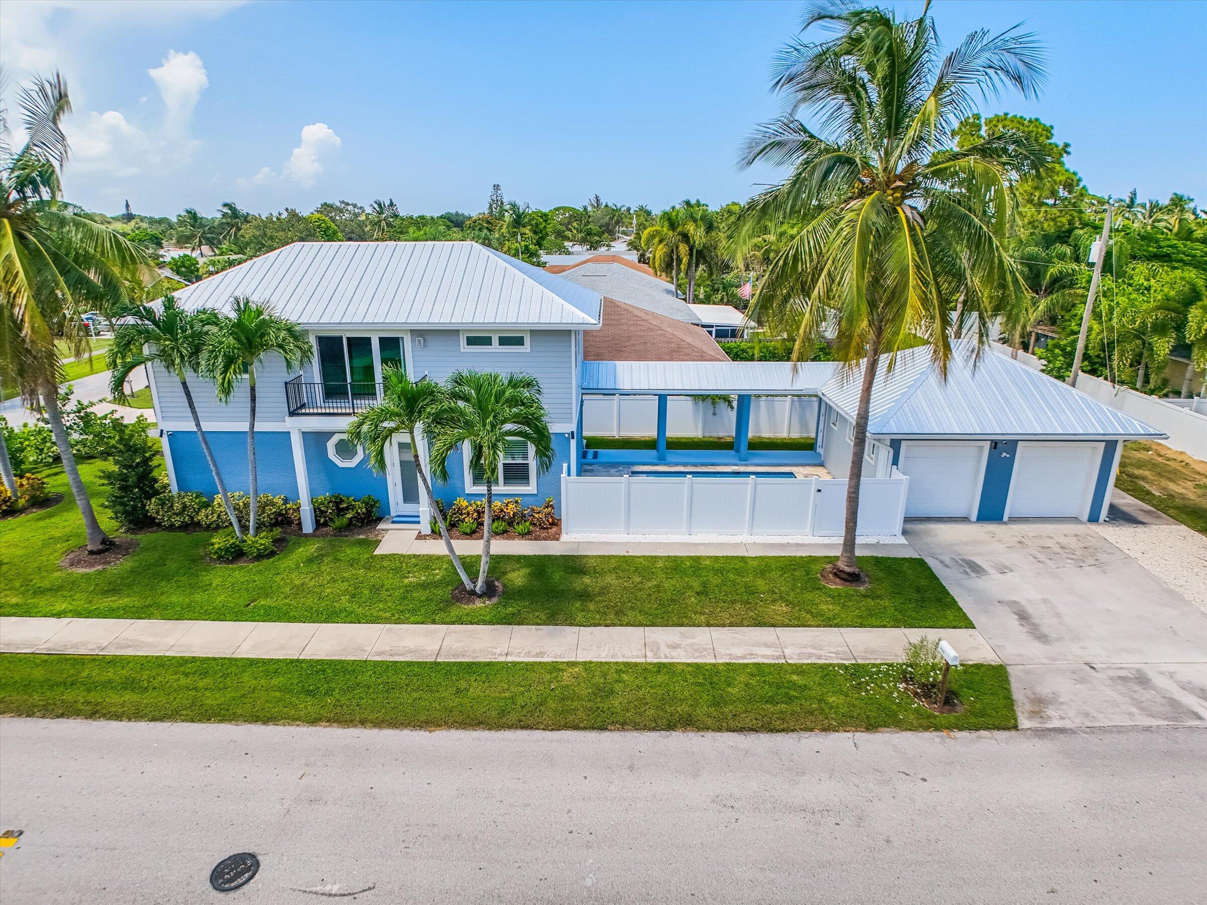 Foto de propiedad en 425 Hugh Street, Jupiter, FL 33458 Jupiter con MLS# 