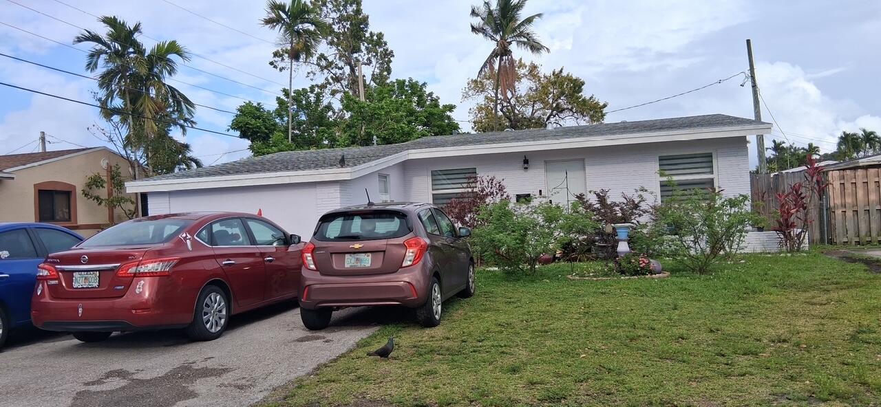 Foto de propiedad en 1519 S 24th Terrace, Hollywood, FL 33020 Hollywood con MLS# 