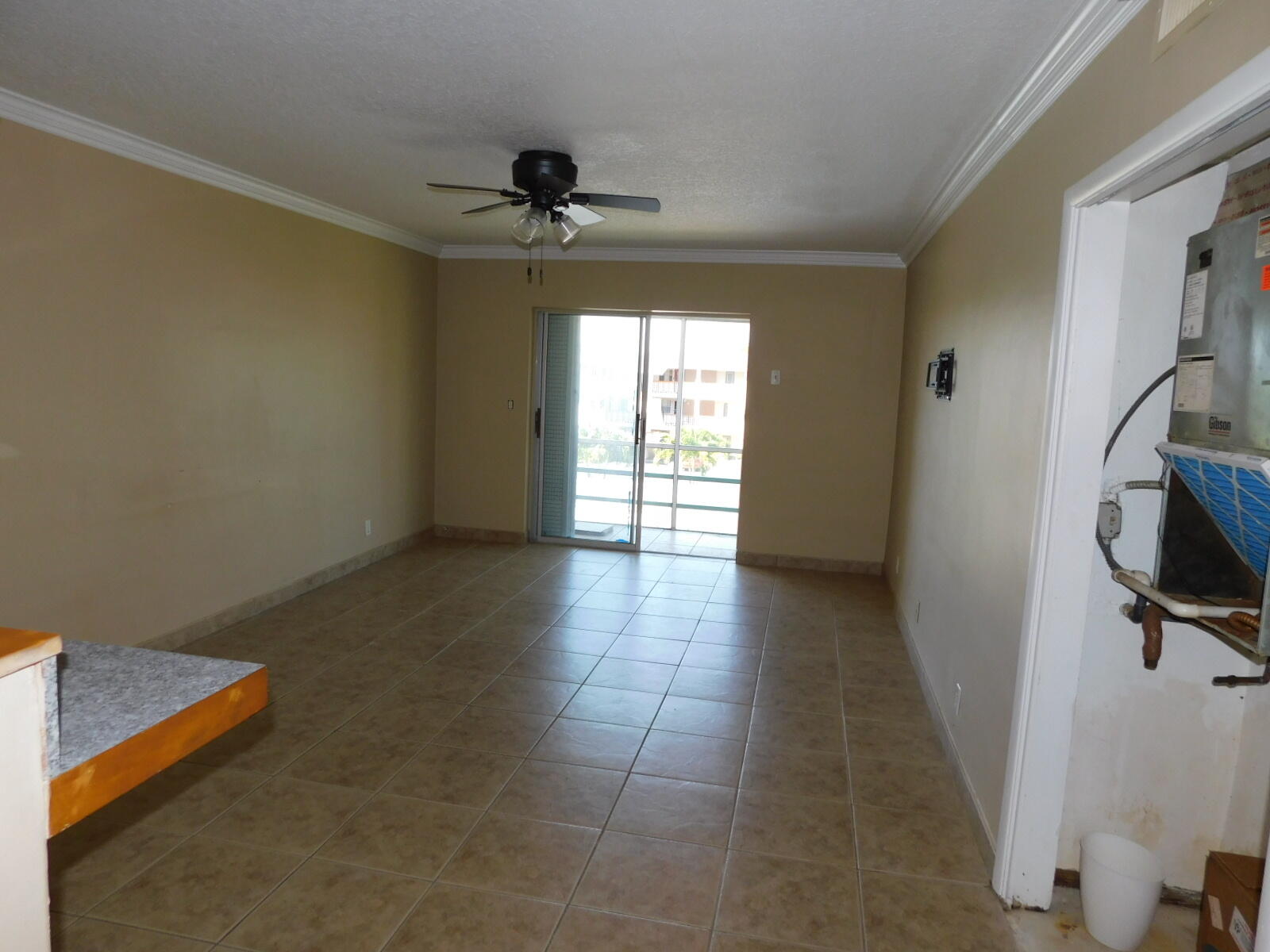 Foto de propiedad en 4770 NW 10 Court NW 306, Plantation, FL 33313 Plantation con MLS# 