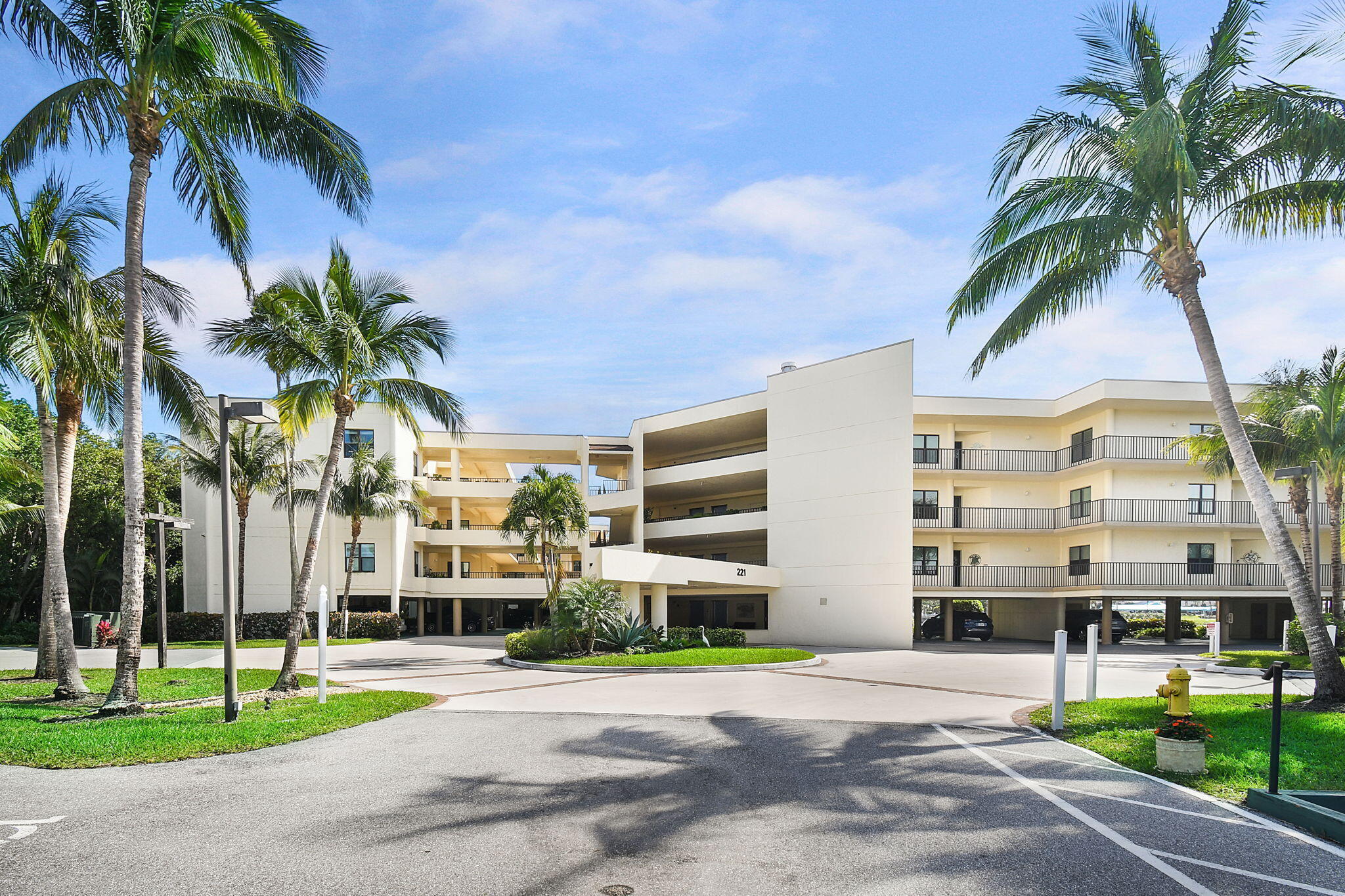 En Renta 221 NE Plantation Road 316, Hutchinson Island, FL 34996, Hutchinson Island, FL 34996