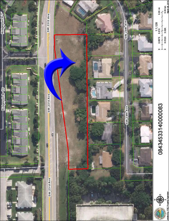Foto de propiedad en 220 SW 23rd Avenue, Boynton Beach, FL 33435 Boynton Beach con MLS# 