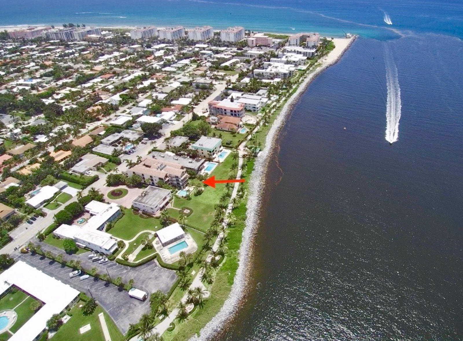 Foto de propiedad en 314 Inlet Way 303, Palm Beach Shores, FL 33404 Palm Beach Shores con MLS# 