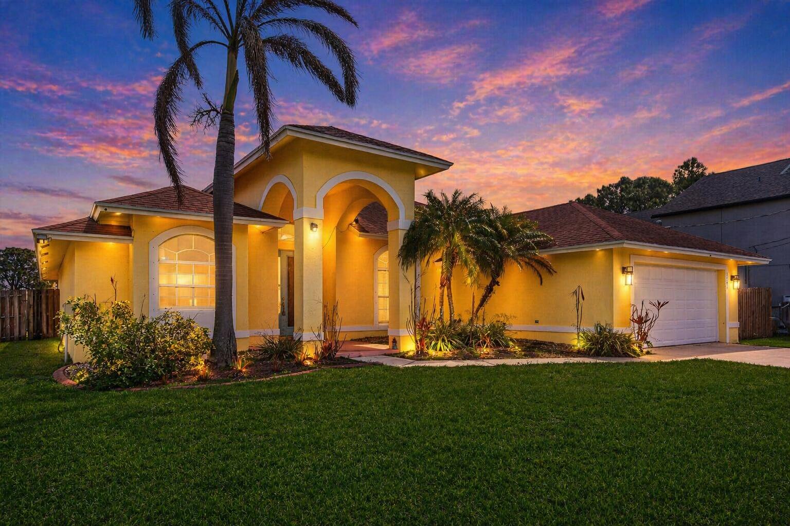 Foto de propiedad en 5785 NW Dublin Drive, Port St. Lucie, FL 34986 Port St. Lucie con MLS# 