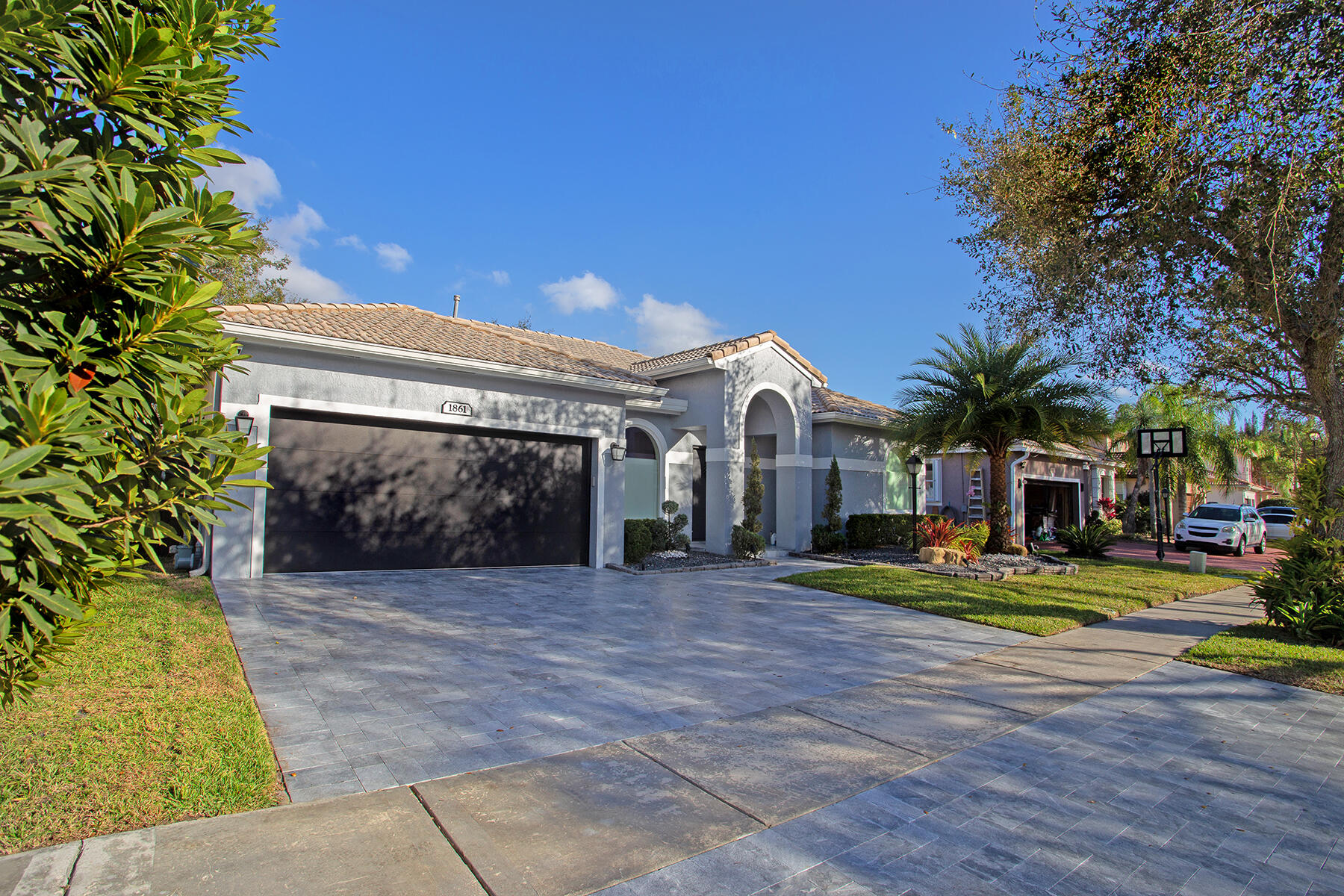 Alquilada 1861 NW 125th Terrace, Pembroke Pines, FL 33028, Pembroke Pines, FL 33028