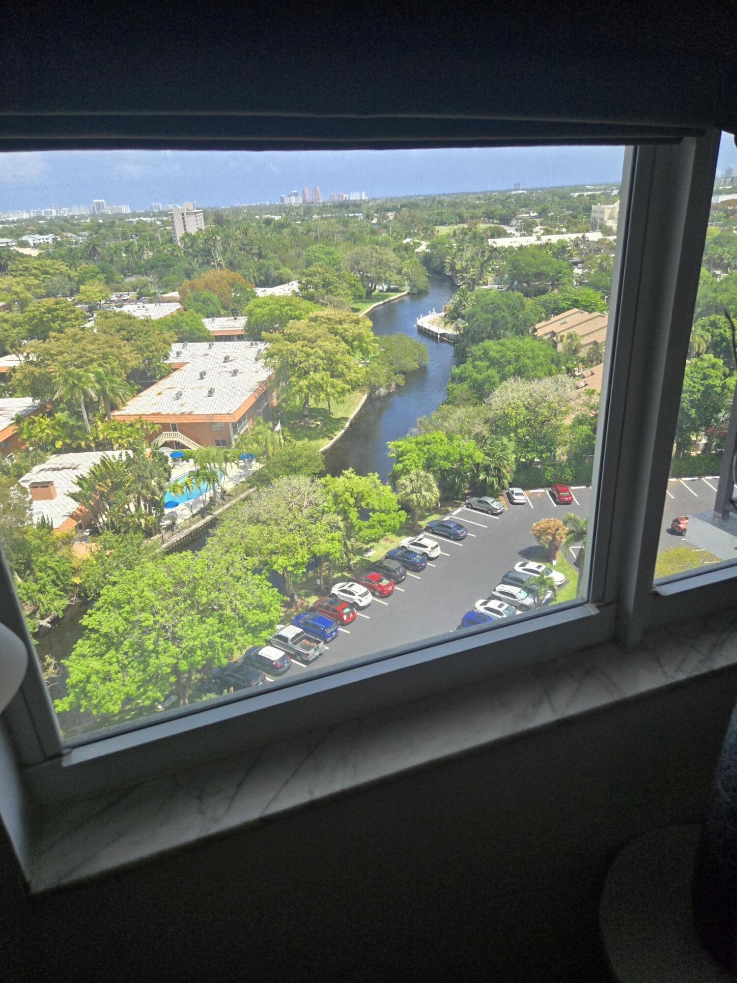 Foto de propiedad en 1800 N Andrews Avenue Ph-b, Fort Lauderdale, FL 33311 Fort Lauderdale con MLS# 