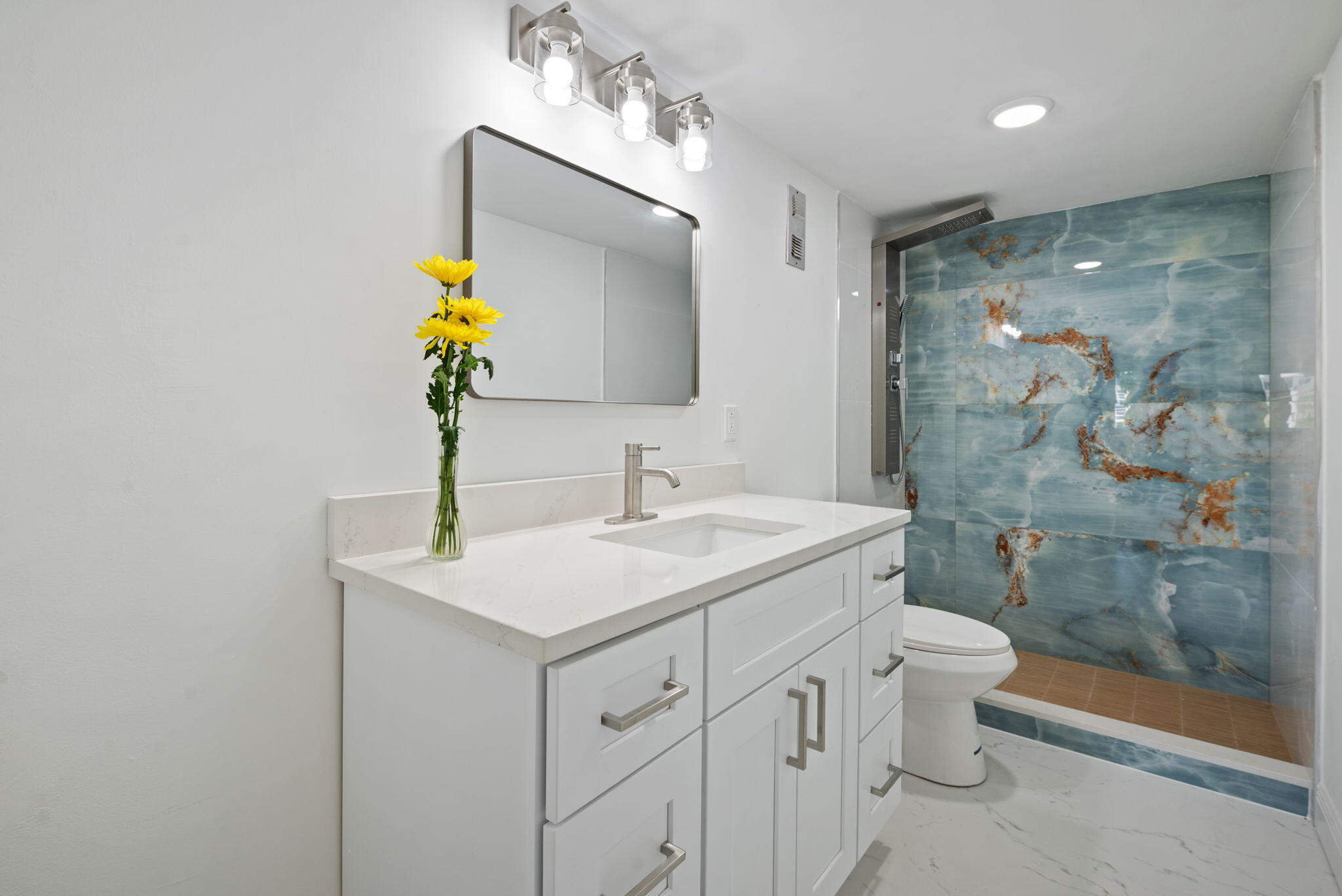 Foto de propiedad en 230 NE 26th Avenue 2160, Boynton Beach, FL 33435 Boynton Beach con MLS# 