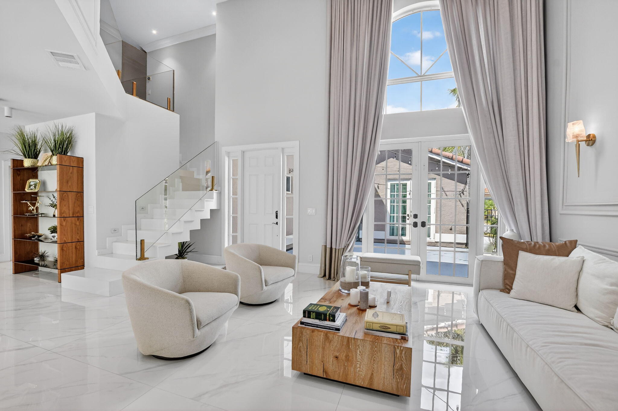 Foto de propiedad en 11038 Baybreeze Way, Boca Raton, FL 33428 Boca Raton con MLS# 