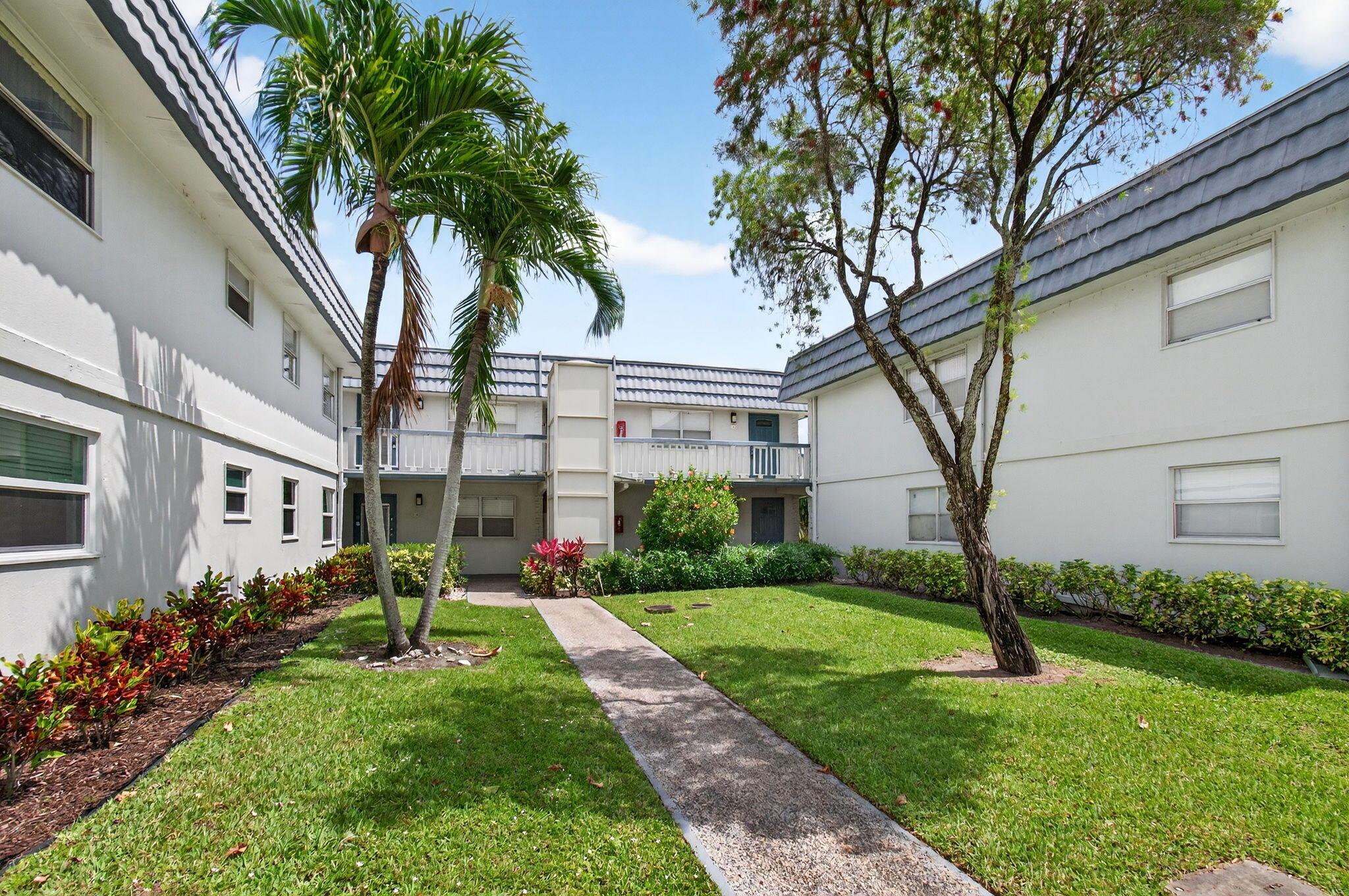 Foto de propiedad en 186 Tuscany C, Delray Beach, FL 33446 Delray Beach con MLS# 